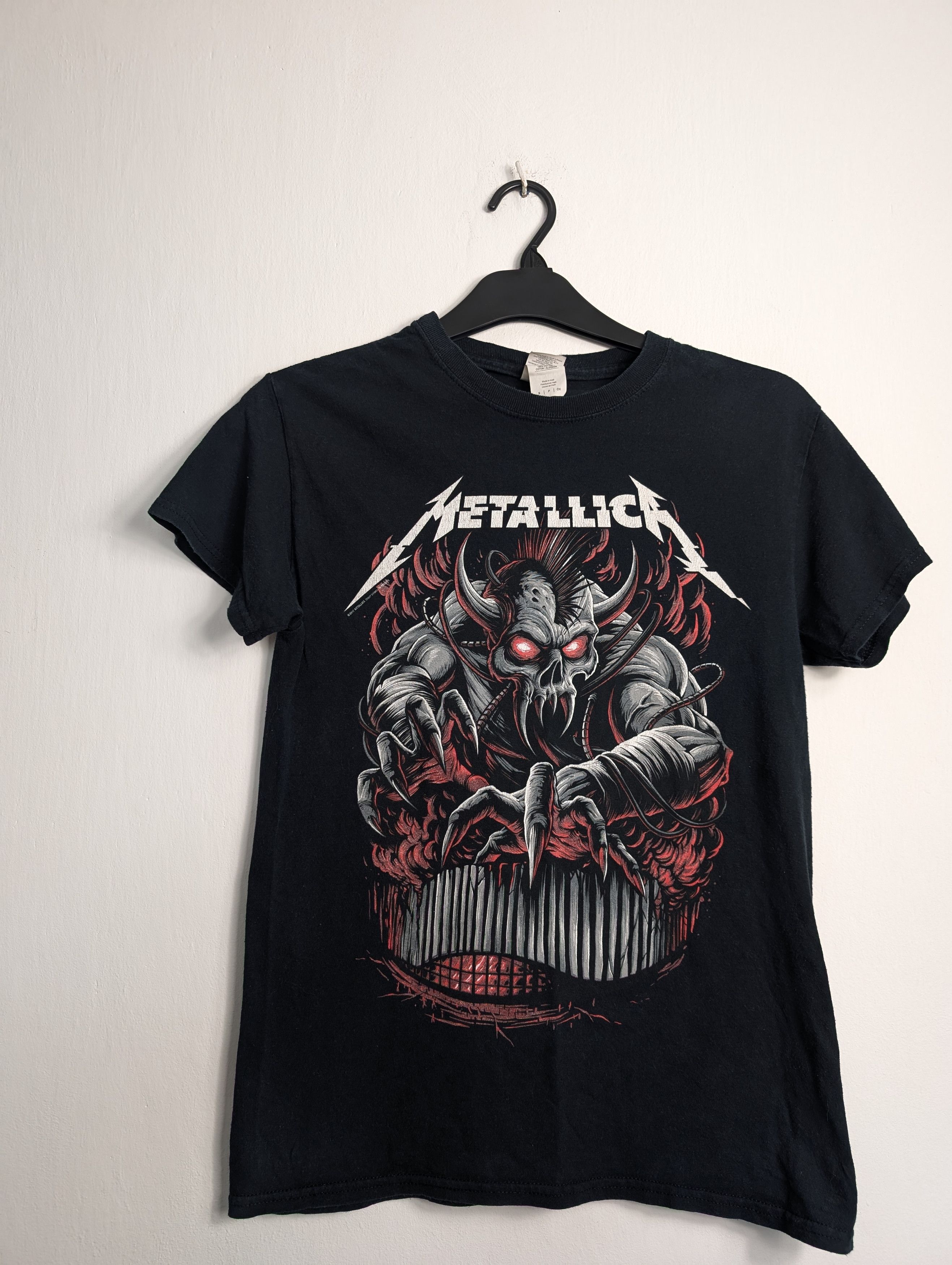 Band Tees × Metallica × Vintage Vintage Metallica Tour 2017/18 Rock Band Heavy Metal Merch Size US S / EU 44-46 / 1 - 2 Thumbnail