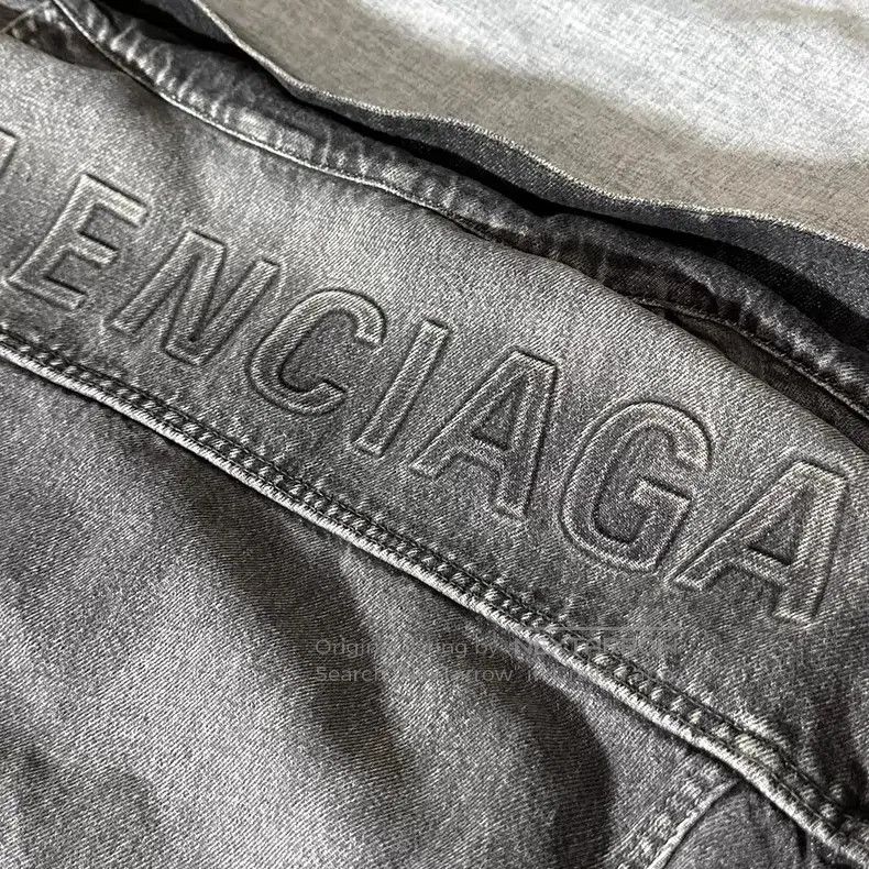 Balenciaga Balenciaga Denim Embossed Logo Letter Jacket Size XS / US 0-2 / IT 36-38 - 4 Thumbnail