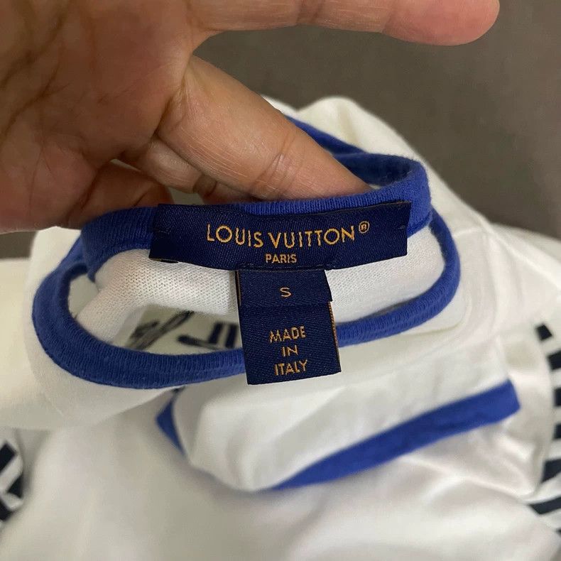 Louis Vuitton Louis Vuitton White and blue new logo short sleeves Size S / US 4 / IT 40 - 5 Thumbnail