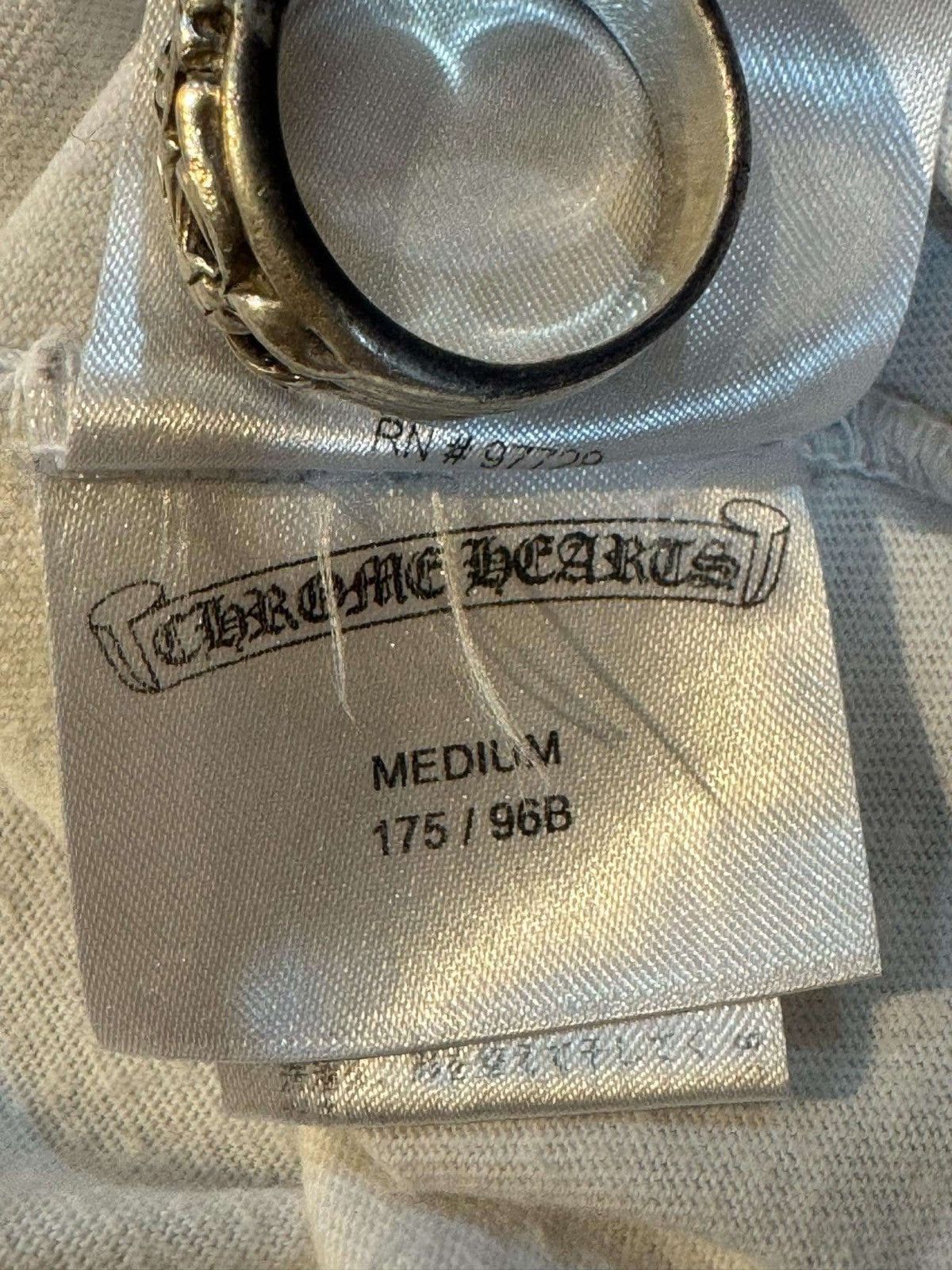 Chrome Hearts Chrome Hearts Pink print white longsleeves Size US M / EU 48-50 / 2 - 11 Thumbnail