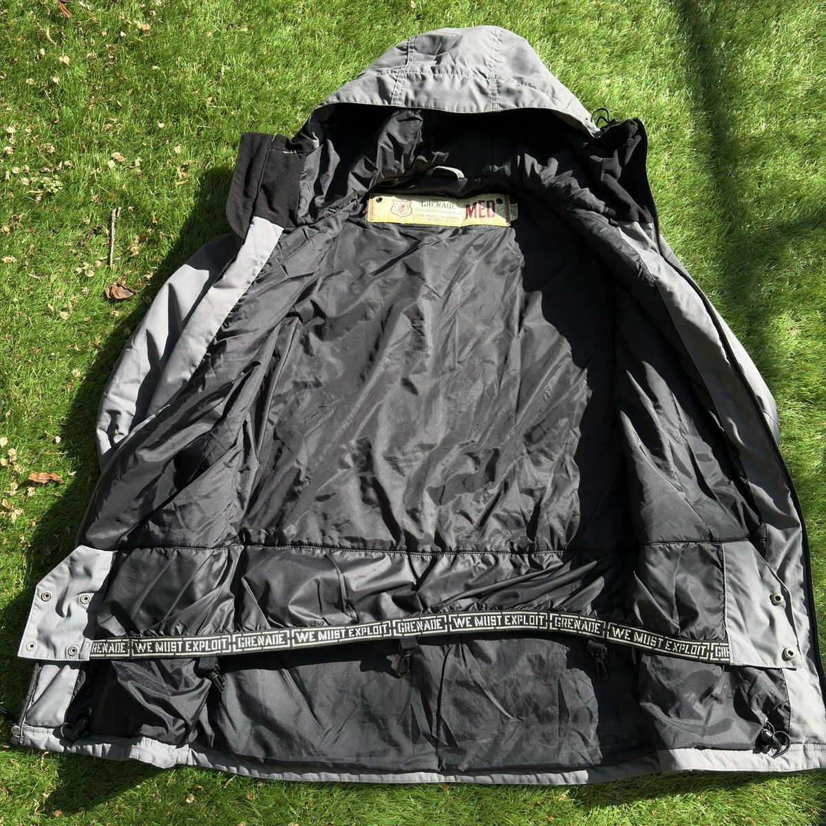 Grenade Vintage Grenade Fatigue Project Snowboard Windbreaker Size US M / EU 48-50 / 2 - 5 Thumbnail