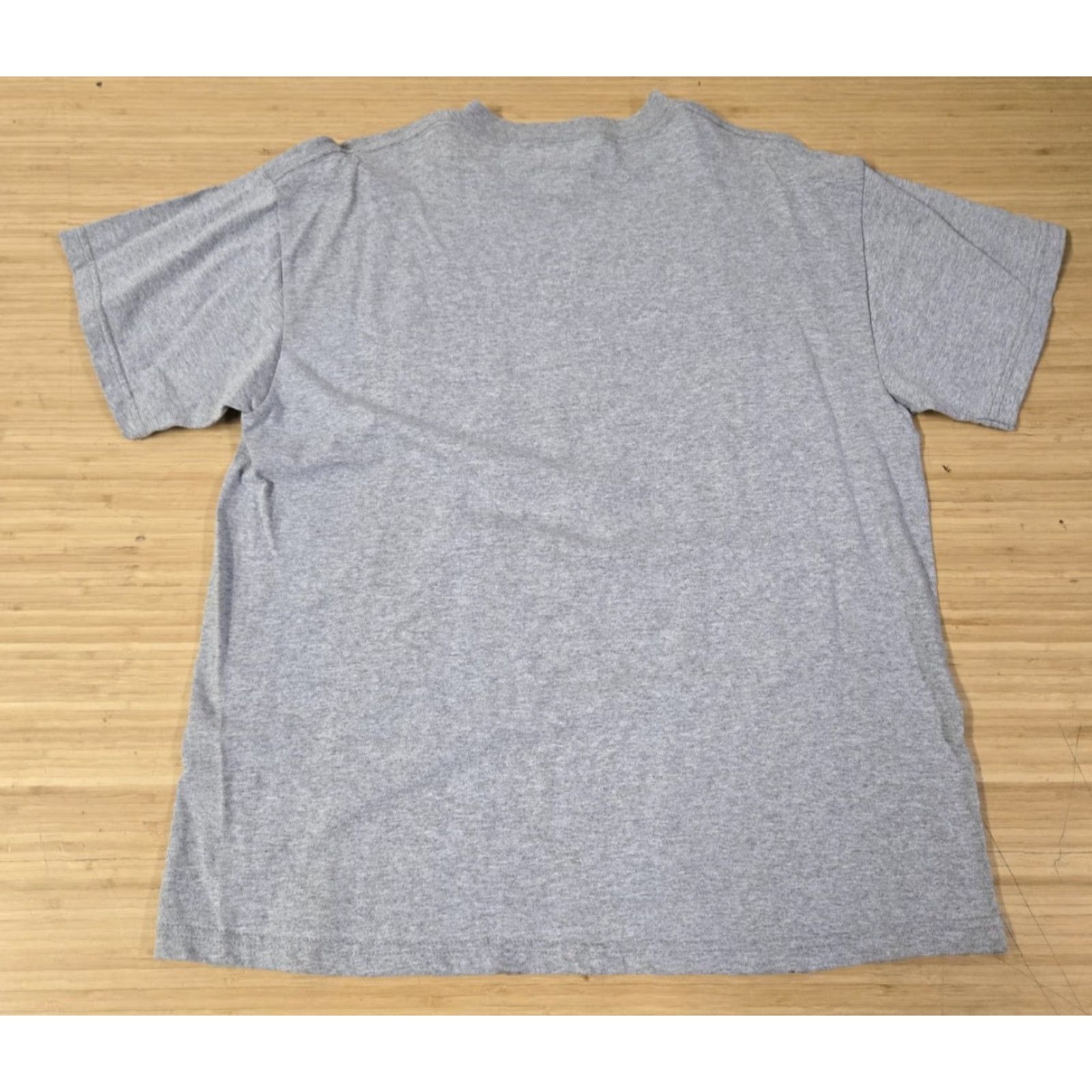 Disney VINTAGE Disneyland Mickey Mouse Shirt Mens Large Gray Graphic Made USA 2000s Size US L / EU 52-54 / 3 - 4 Thumbnail