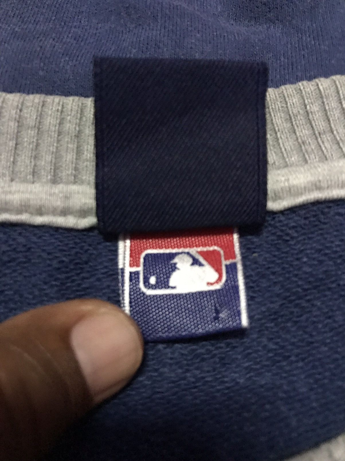 MLB MLB Yankees sweatshirt size M Size US M / EU 48-50 / 2 - 4 Thumbnail