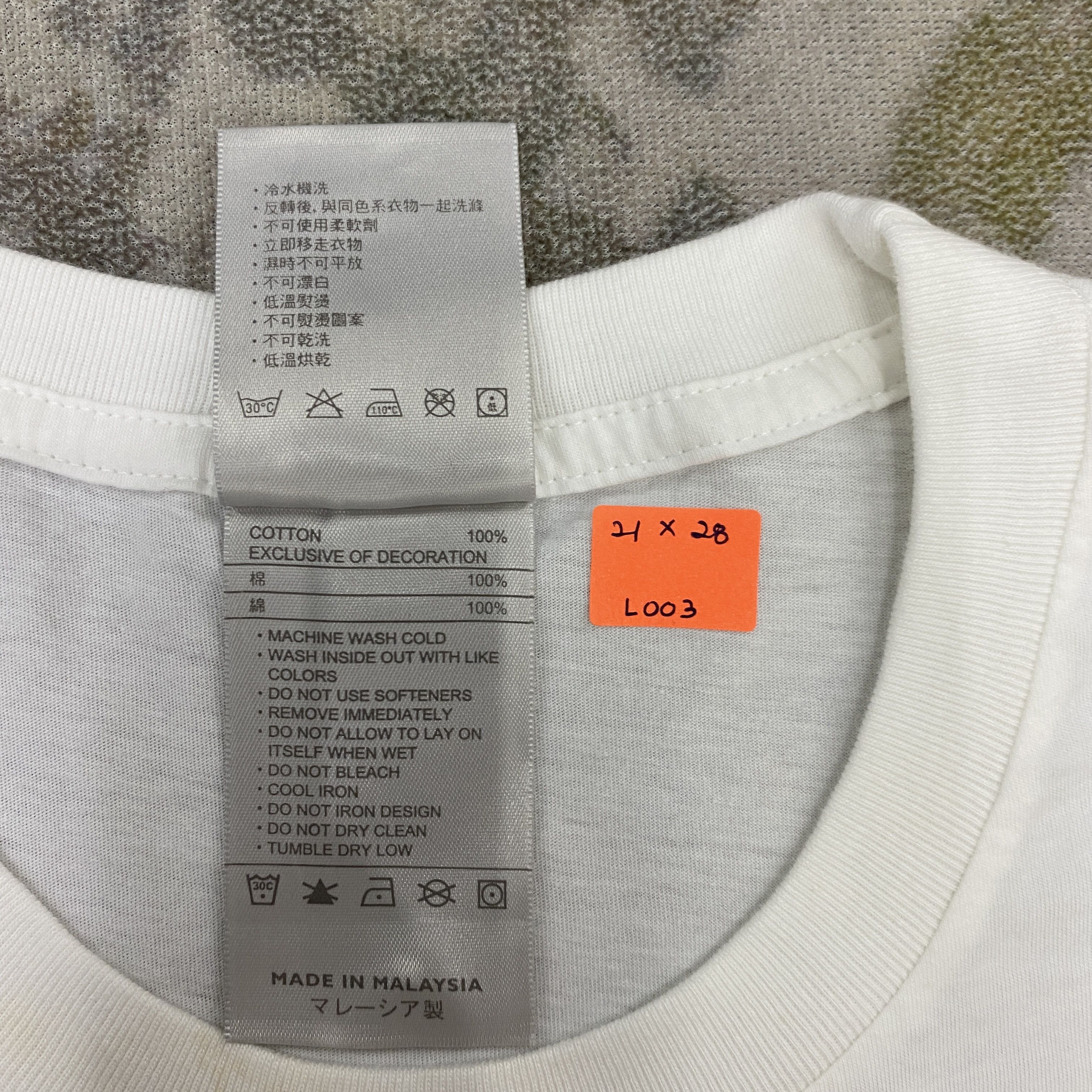 Nike Vintage Nike Small Logo T-Shirt - L003 Size US M / EU 48-50 / 2 - 4 Thumbnail