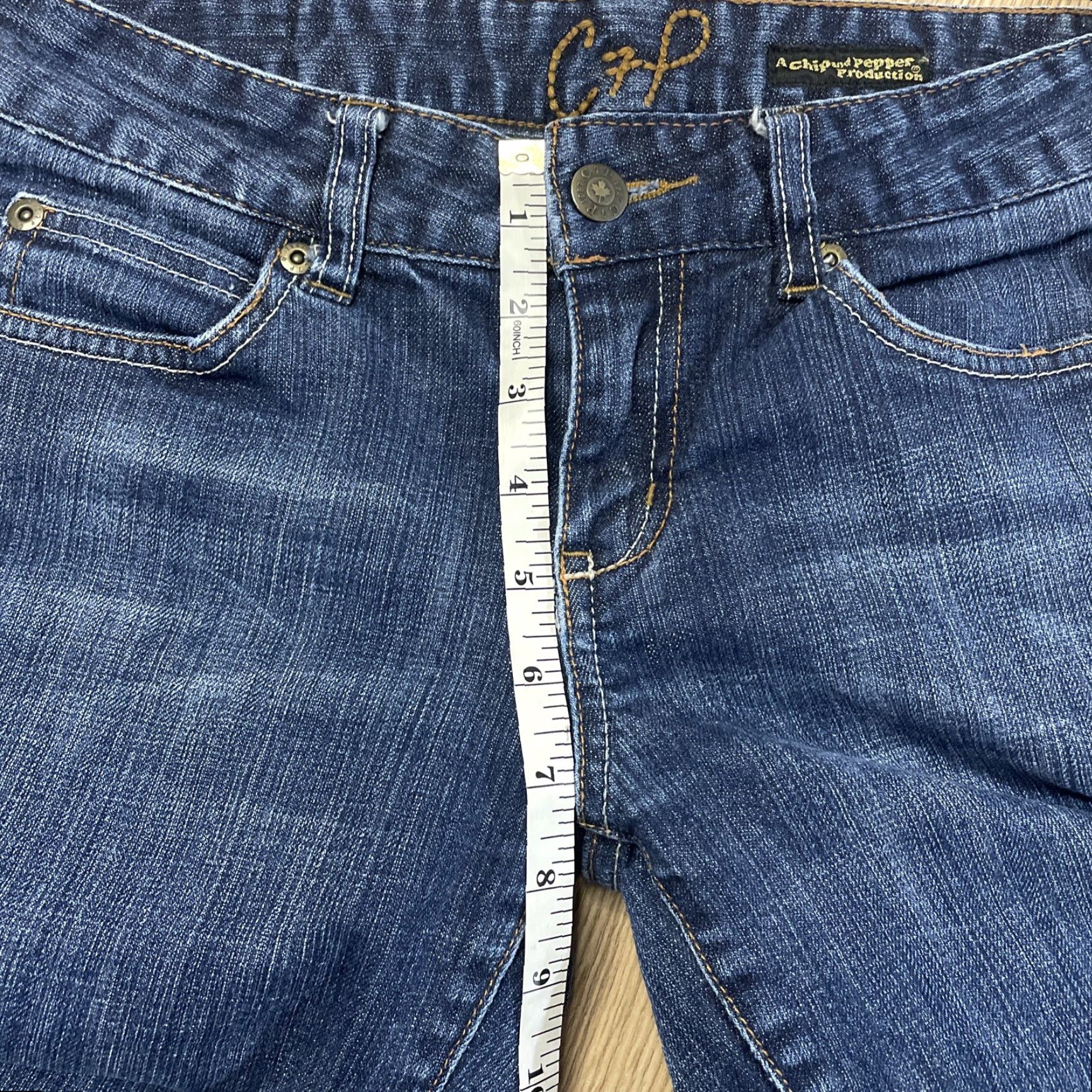 Vintage Chip & Pepper Jeans Ocean Beach Ultra Flare size 7 Juniors Women Flare Jeans Beach Size 28" / US 6 / IT 42 - 6 Thumbnail