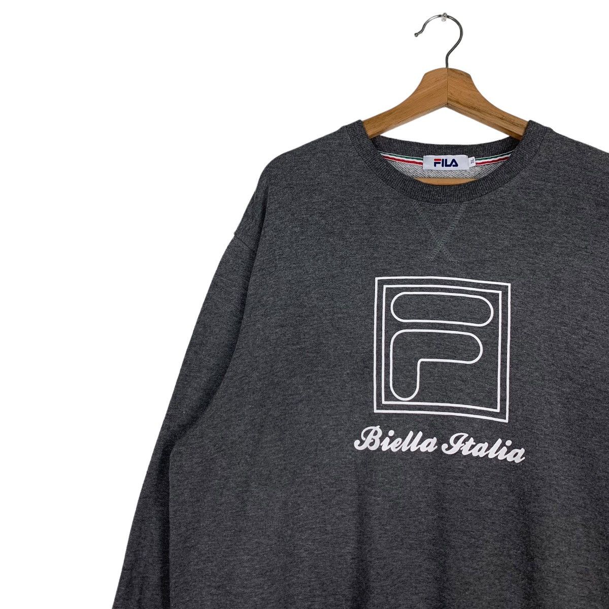 Fila FILA Big Logo Sweatshirts #0688-C32 Size US XXL / EU 58 / 5 - 6 Thumbnail
