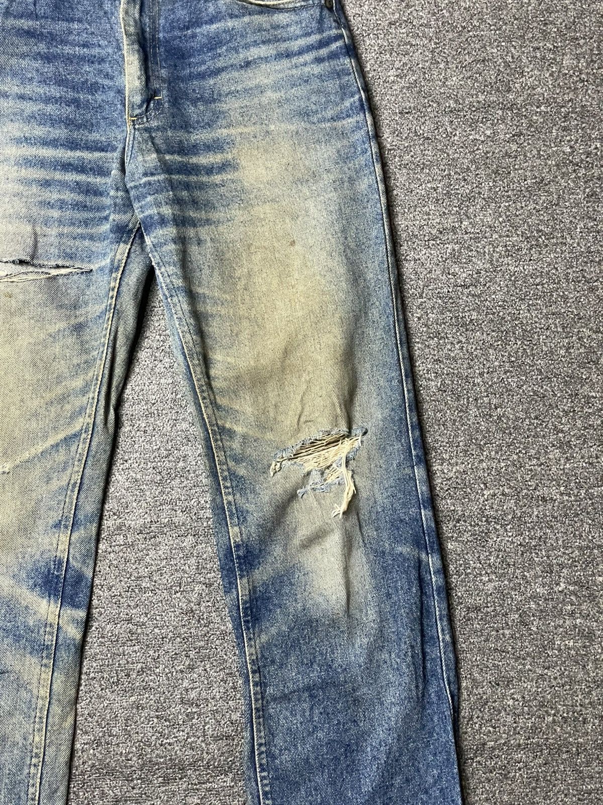 Lee × Vintage Vintage LEE Distressed Denim Ripped Jeans (92) Size US 28 / EU 44 - 4 Thumbnail