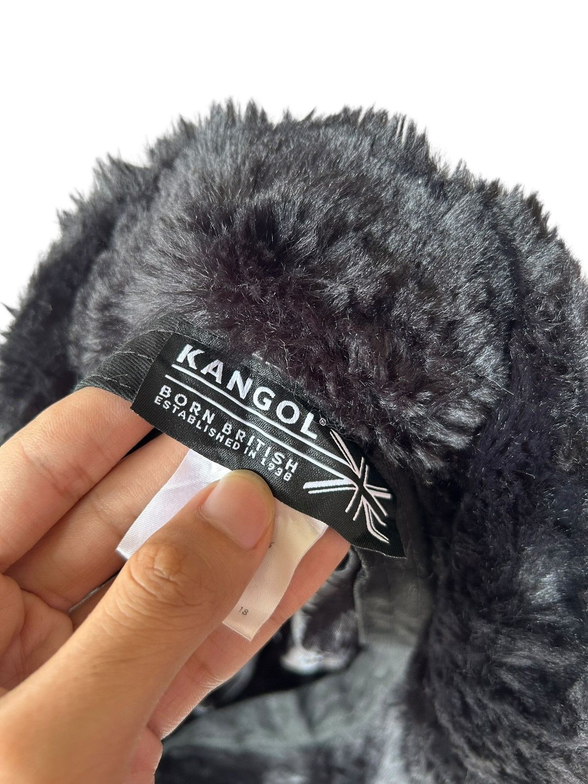 Kangol Vintage Kangol Faux Fur Bucket Hats Size ONE SIZE - 7 Thumbnail