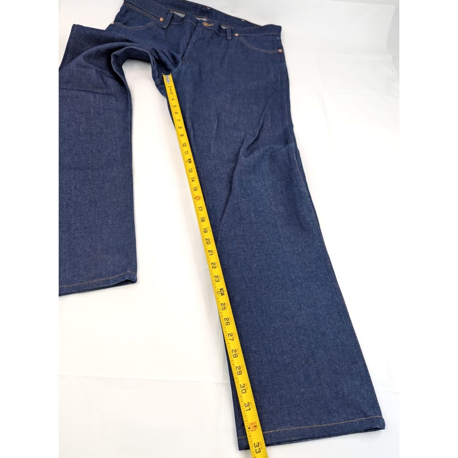Wrangler Wrangler Cowboy Cut 13MWZ Original Blue Jeans Men 40x33 Indigo EUC Regular Straight Denim 100% Cotton Wrangler Cowboy Cut Jeans Mens Size US 40 / EU 56 - 3 Thumbnail
