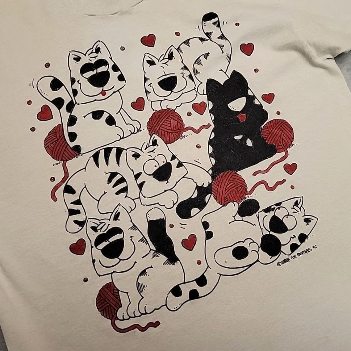 Vintage VTG Cats Shirt Men L 90s Cats Hearts Made In USA Single Stitch Harris Paintables Shirt Mens White Graphic Print Cat Hearts 90s Vintage Gift Size US L / EU 52-54 / 3 - 6 Thumbnail
