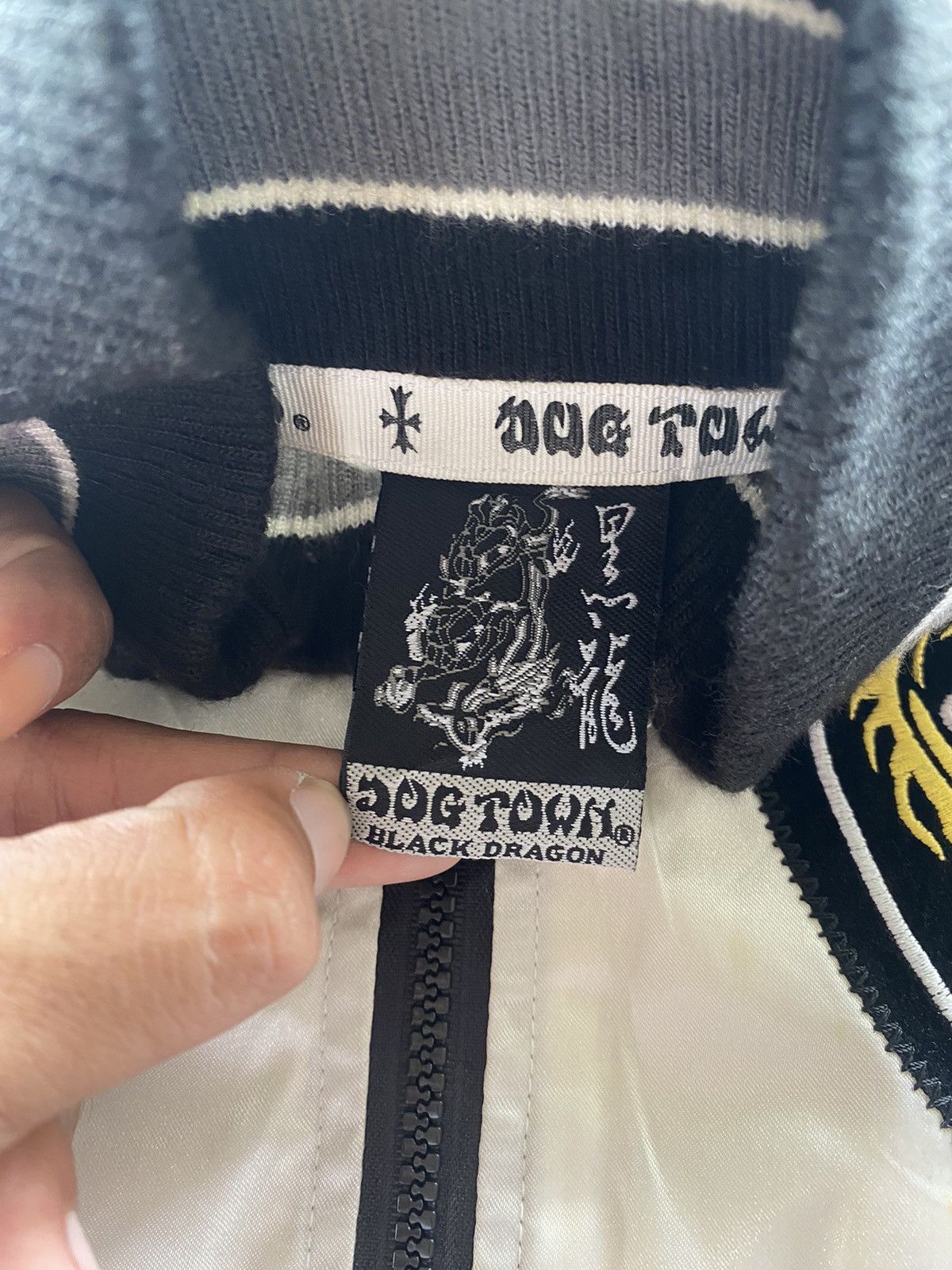 Dogtown 2000s Dogtown - Vintage Nylon Iconic Logo Jacket Size US L / EU 52-54 / 3 - 3 Thumbnail