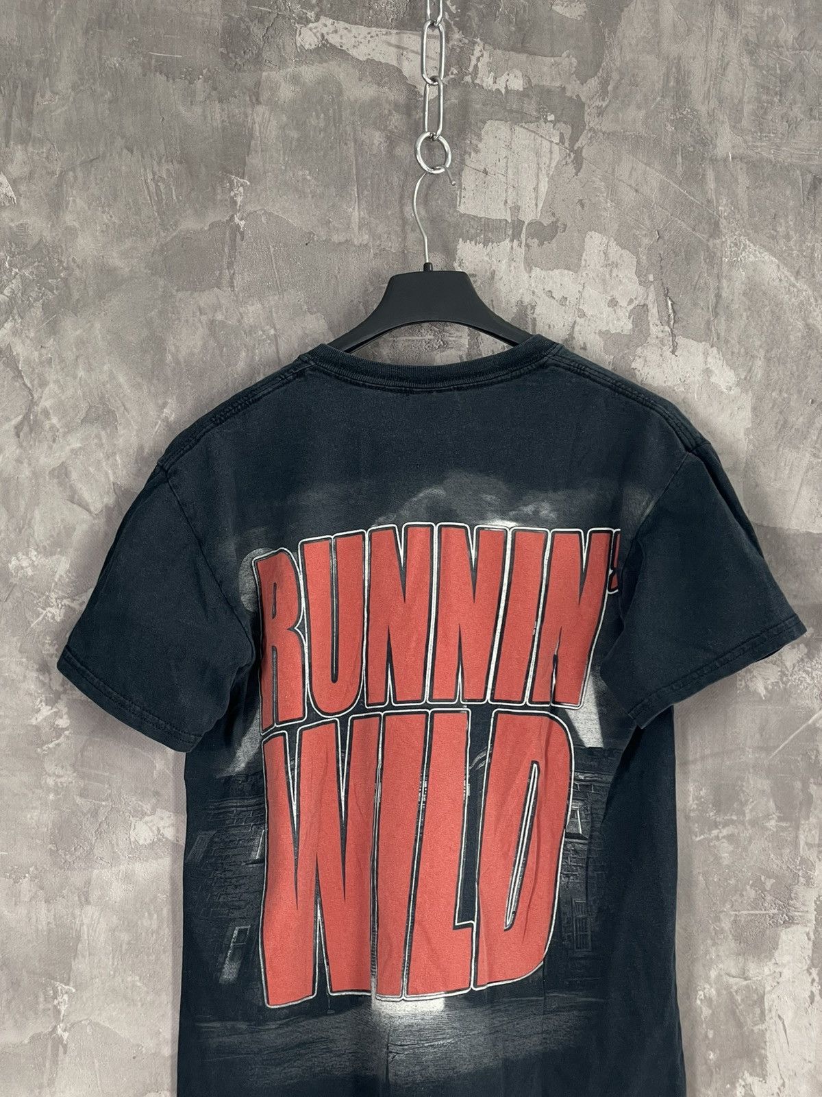 Band Tees Tshirt Vintage Airbourne Runnin Wild Europe Tour 00s Size US S / EU 44-46 / 1 - 8 Thumbnail