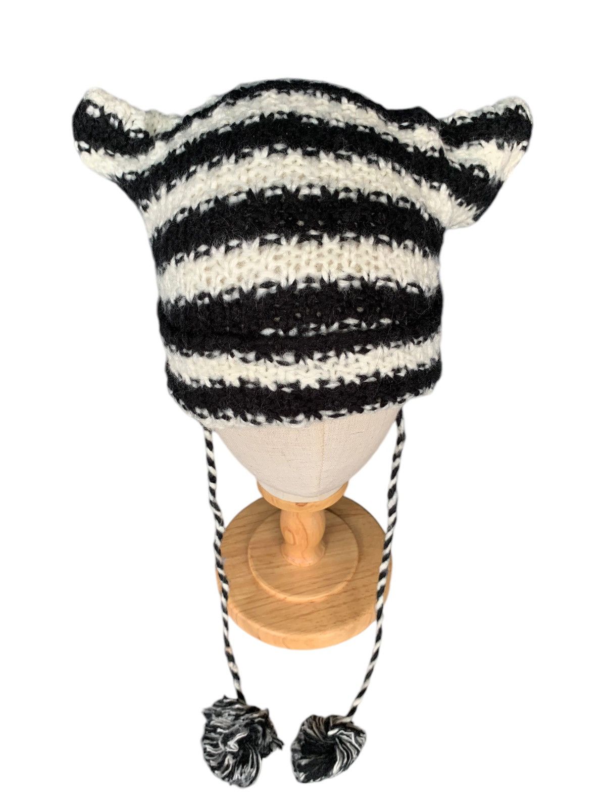 Japanese Brand × Kapital × Vintage Stripe Black And White Bunny Horn Devil Knitted Beanie Hats Size ONE SIZE - 10 Thumbnail