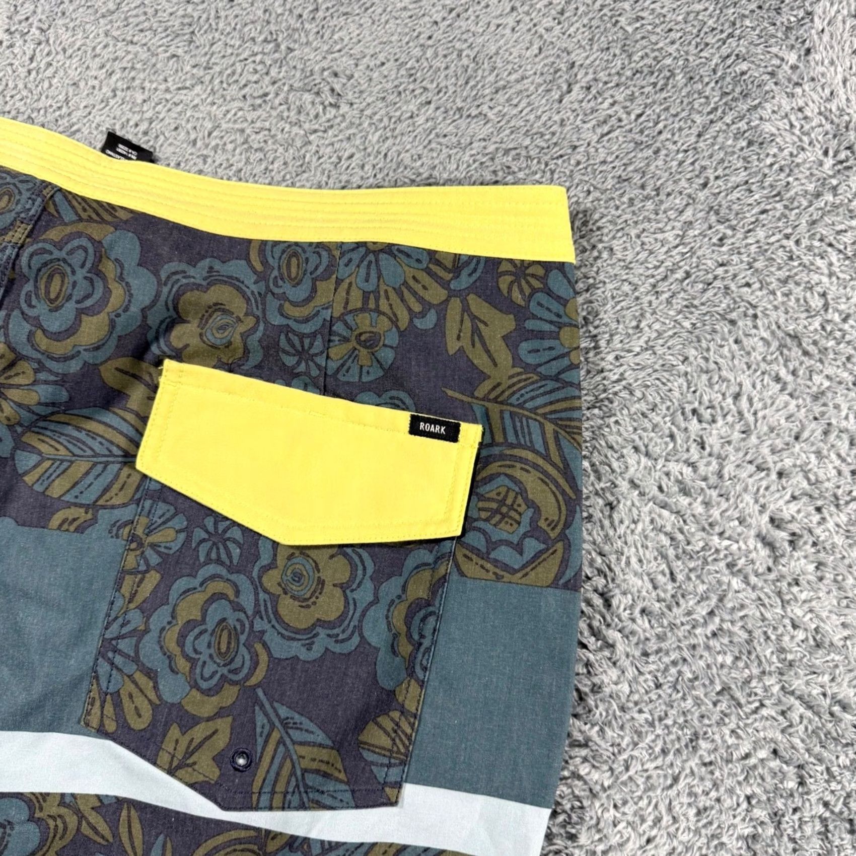 Roark Roark Mens Board Shorts 36 Floral Chiller Series Swim Trunks Color Block Size US 36 / EU 52 - 5 Thumbnail