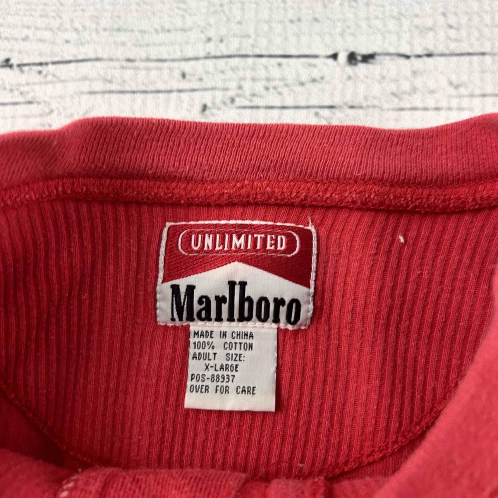 Marlboro VINTAGE Marlboro Unlimited Long Sleeve Henley Shirt Men XL Red Size US XL / EU 56 / 4 - 2 Thumbnail
