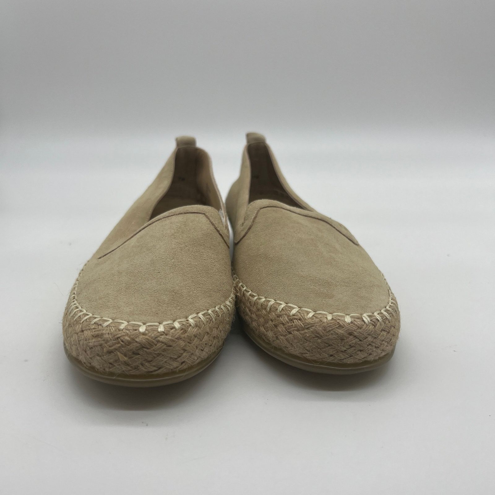 Other Vaneli Suede Slip On Size 7 M Espadrille Flats Beige Suede Size US 7 / IT 37 - 9 Thumbnail