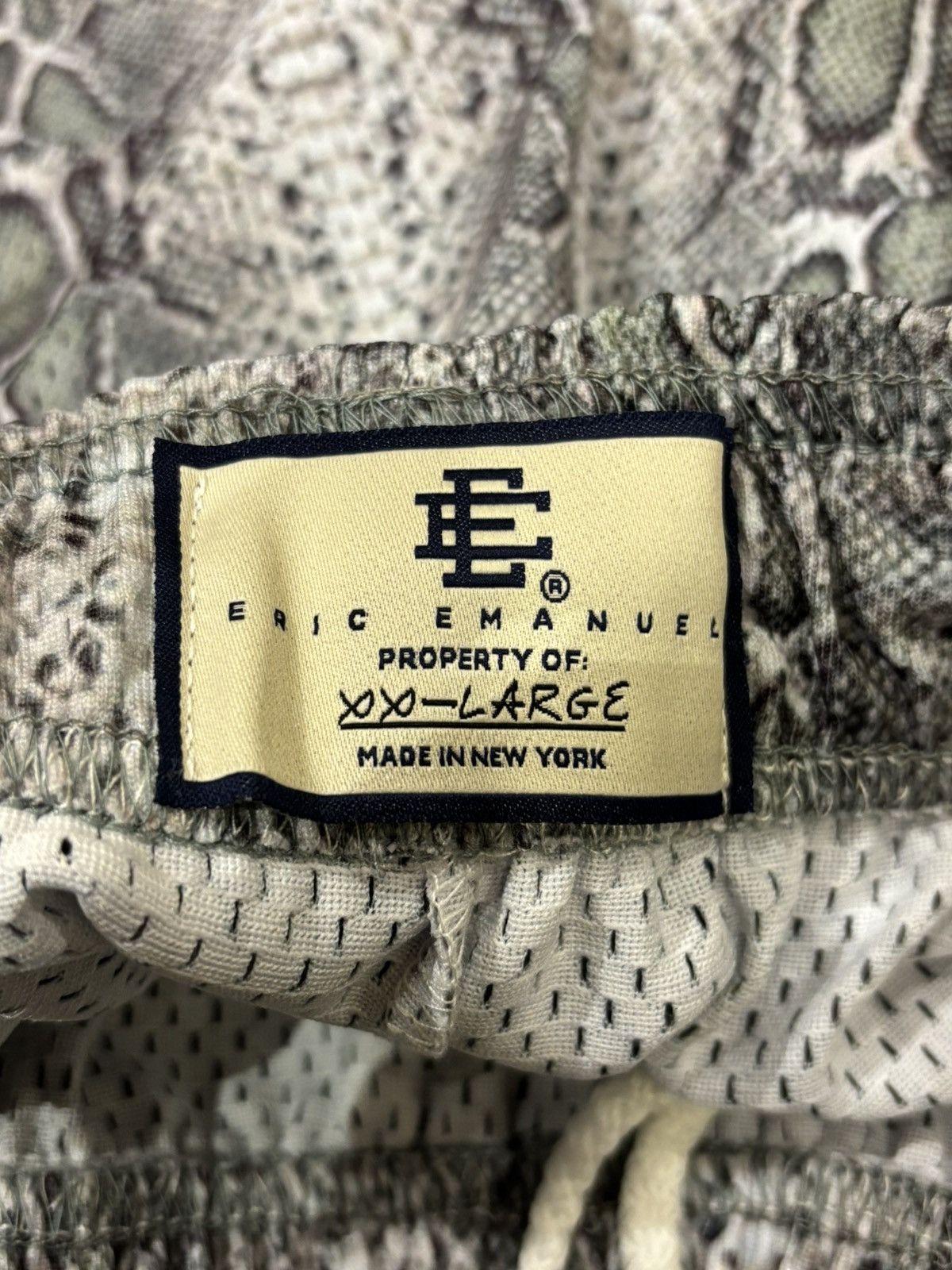 Eric Emanuel Eric Emanuel Snakeskin Mesh Shorts Size US 34 / EU 50 - 3 Thumbnail