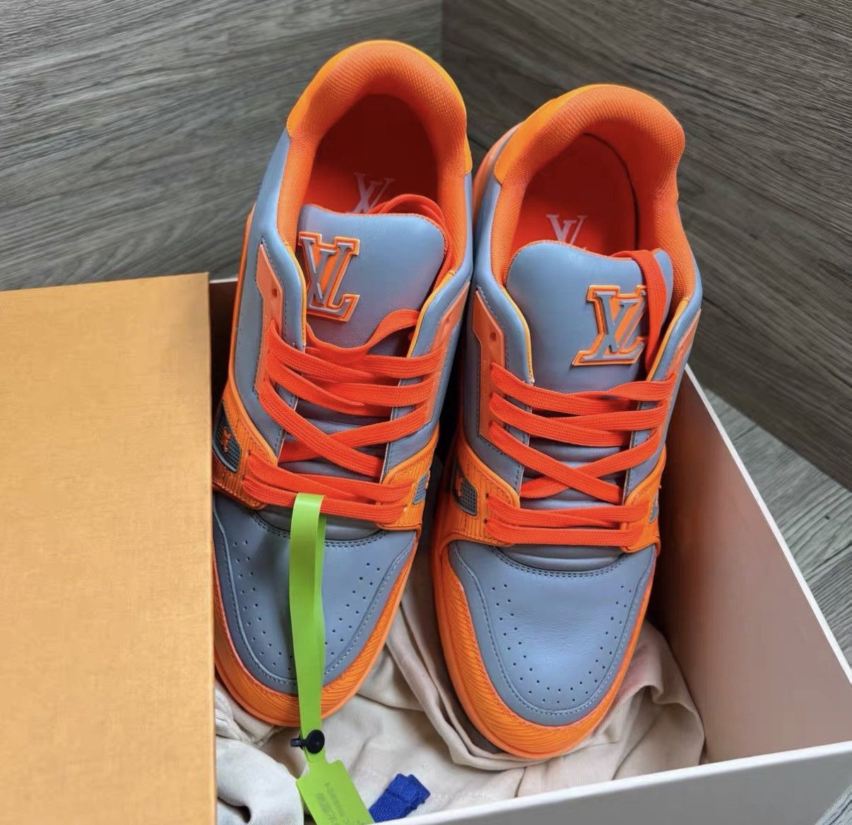 Louis Vuitton Louis Vuitton Trainer Grey & Orange Sneakers J41 Size US 8.5 / EU 41-42 - 2 Thumbnail