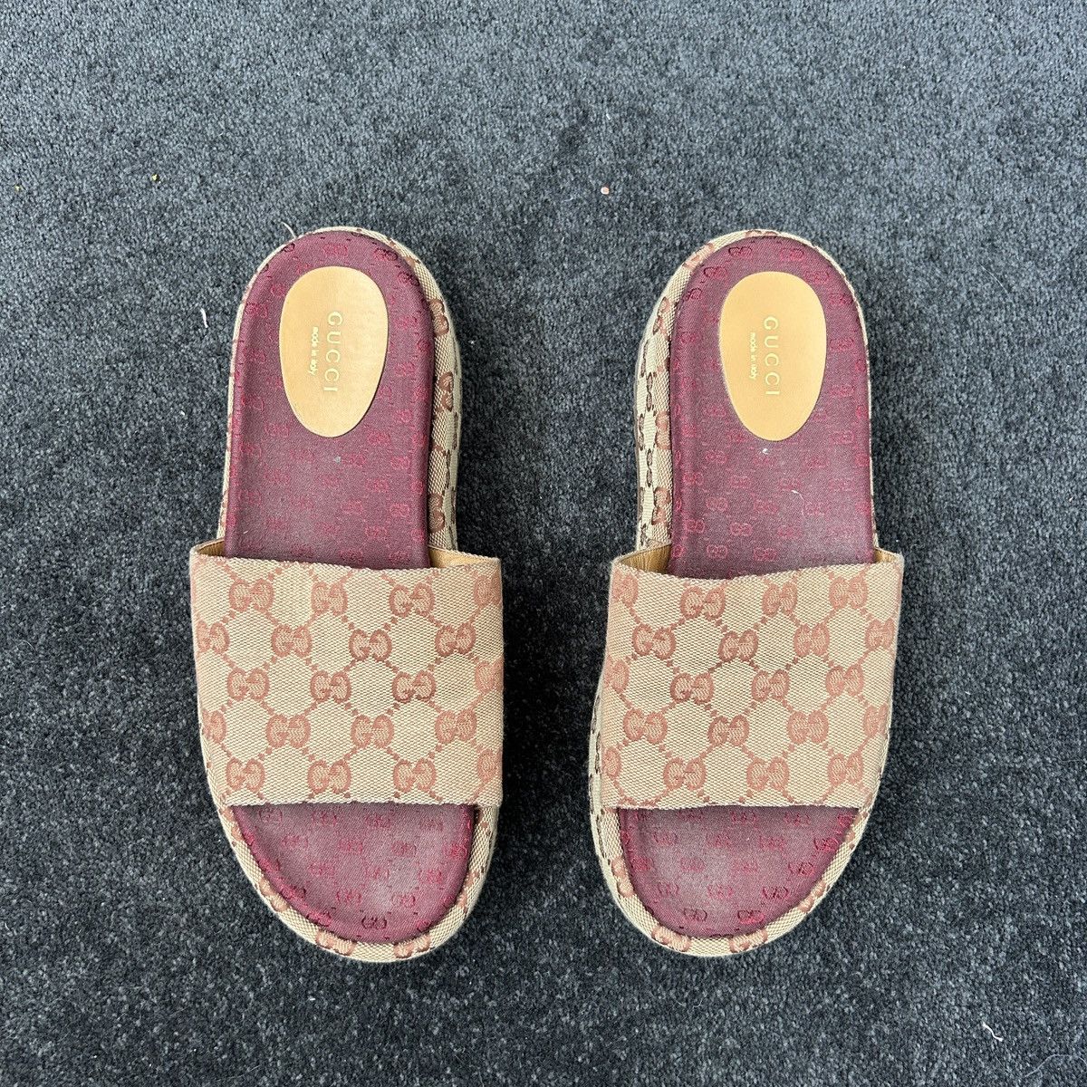 Gucci Gucci GG Supreme Platform Sandal Size US 9.5 / IT 39.5 - 1 Thumbnail