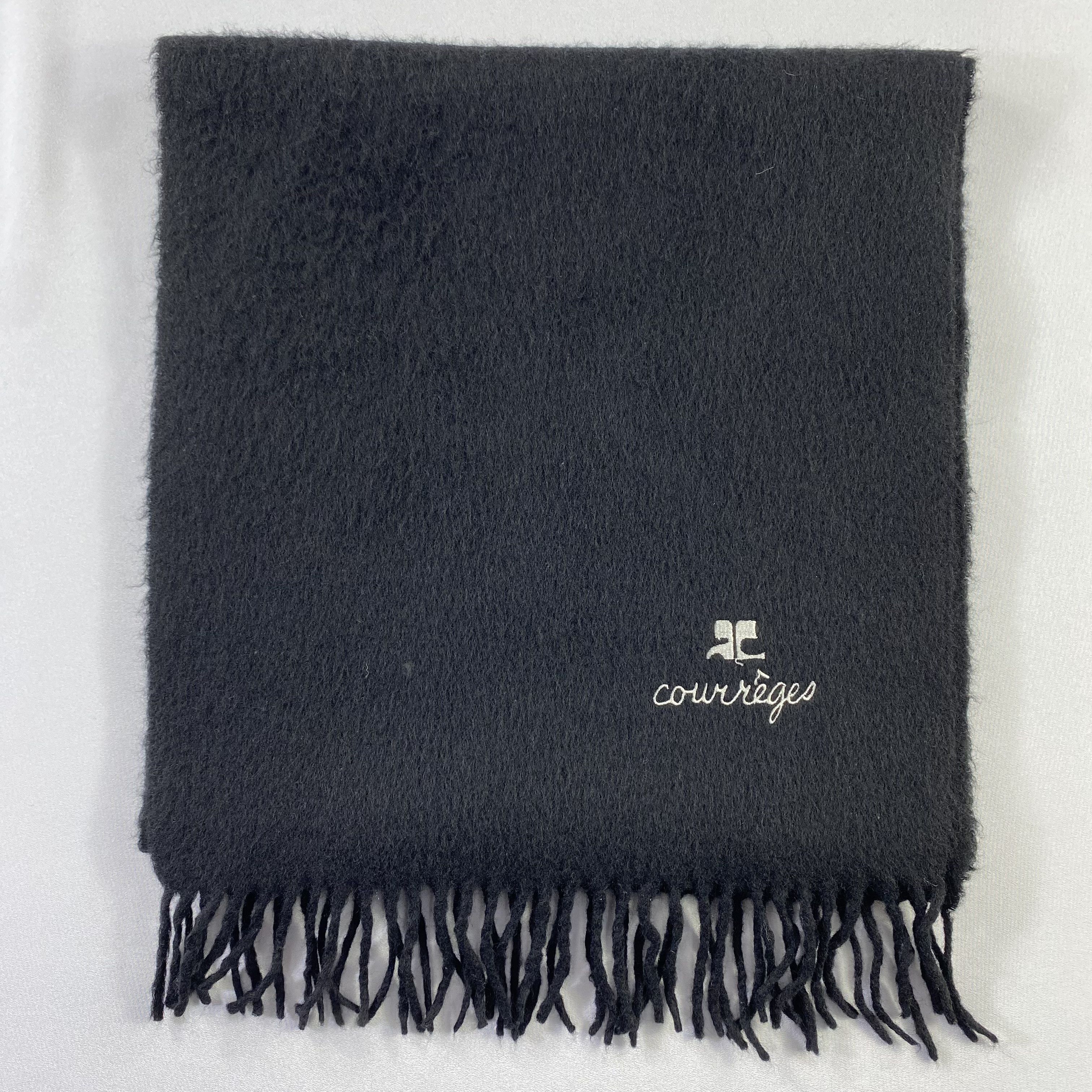 Courreges Courreges Scarf Neck Wrap Plain Muffler Size ONE SIZE - 2 Thumbnail