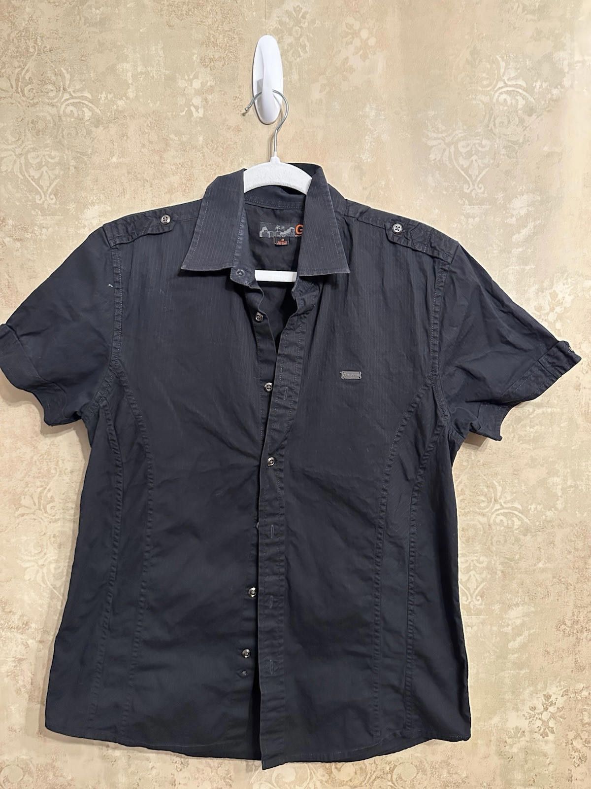 Guess Guess Men's Black Classic Button Down Size M Vintage 90’s Size US M / EU 48-50 / 2 - 1 Thumbnail