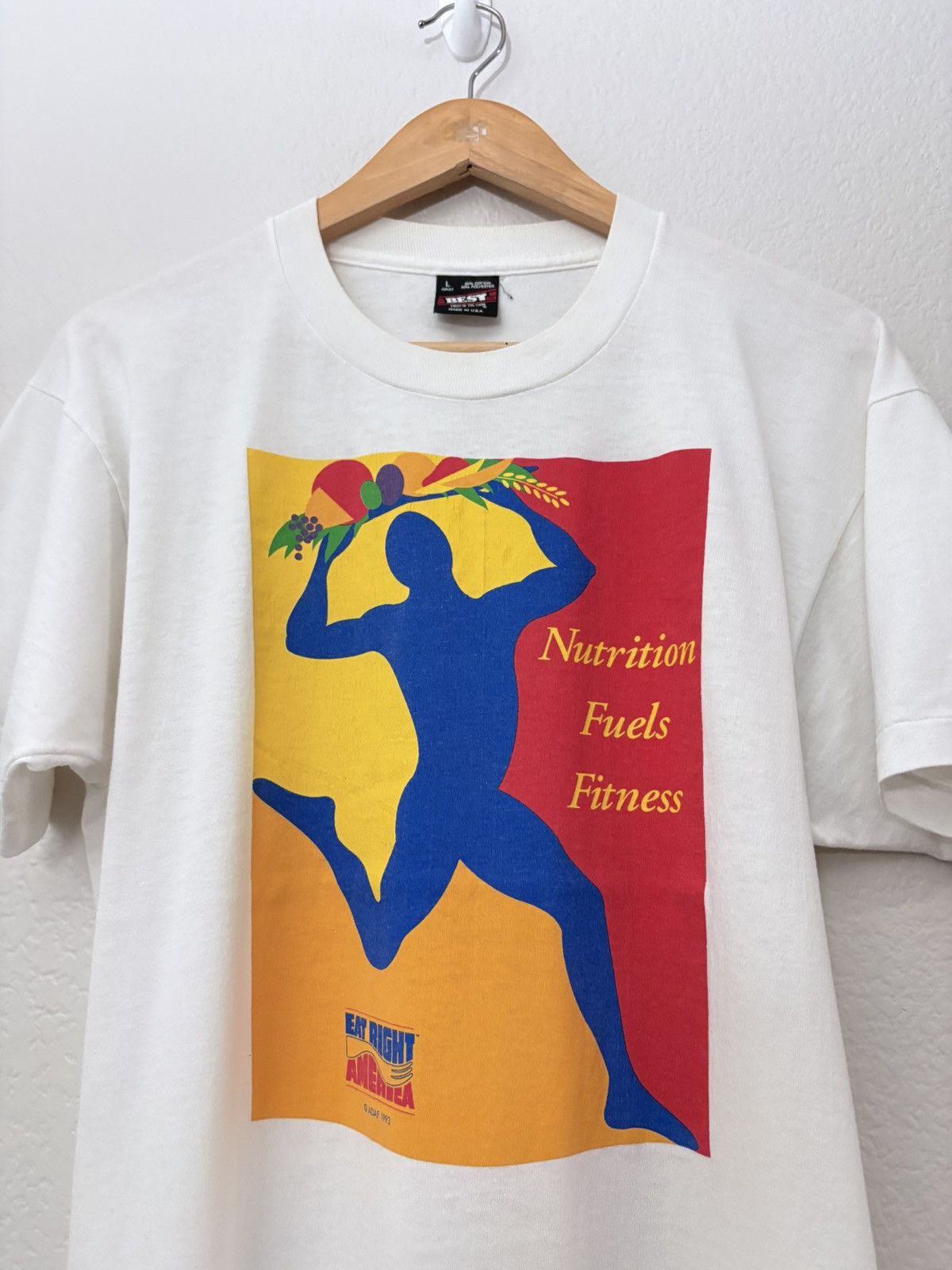 Vintage 90’s National Nutrition Month Eat Right America Tee Size US L / EU 52-54 / 3 - 2 Thumbnail