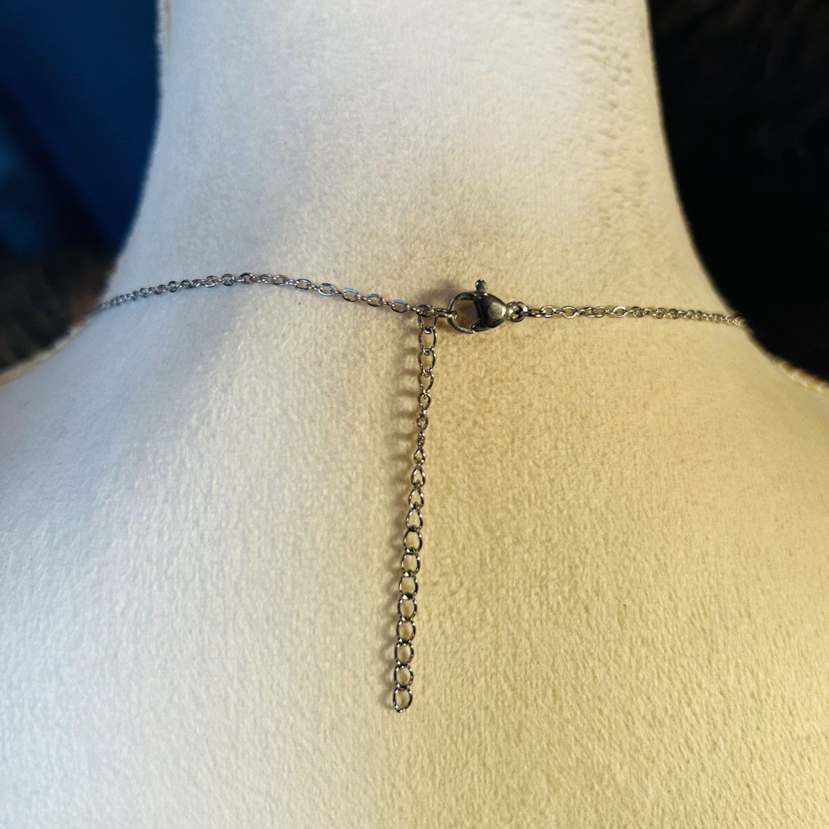 Handmade Handcrafted faceted clear rhinestone snowflake necklace Size ONE SIZE - 5 Thumbnail