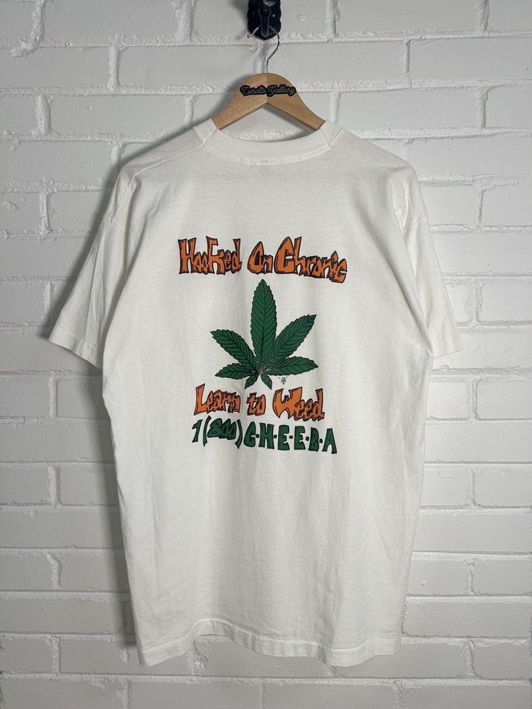 Vintage Vintage 90s Hooked On Chronic Marijuana T-Shirt Size XL Size US XL / EU 56 / 4 - 1 Thumbnail