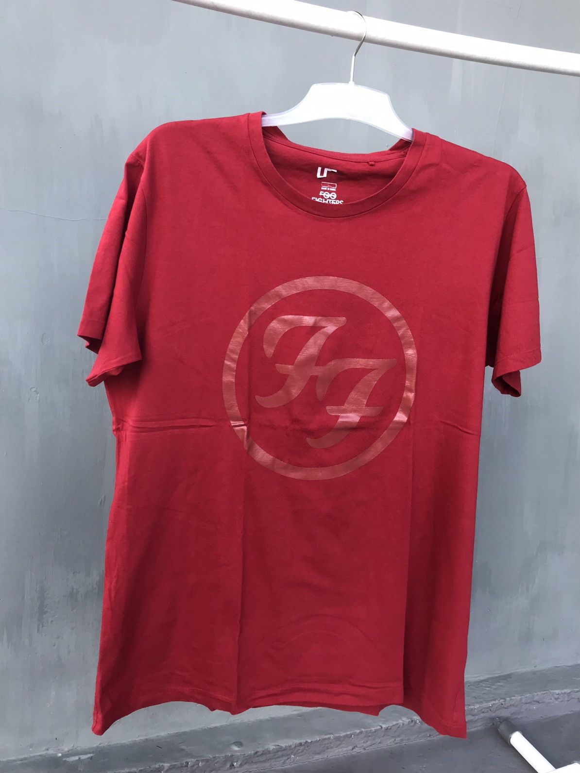 Band Tees × Uniqlo × Vintage Uniqlo x Foo Fighter Size US L / EU 52-54 / 3 - 2 Thumbnail