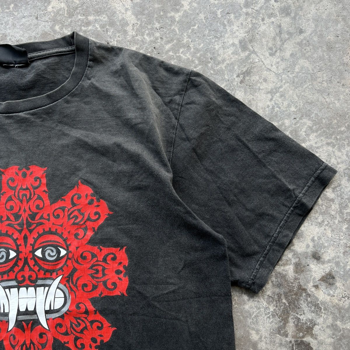 Band Tees Vintage Red Hot Chili Peppers Band Tshirt Bootleg Size US L / EU 52-54 / 3 - 5 Thumbnail