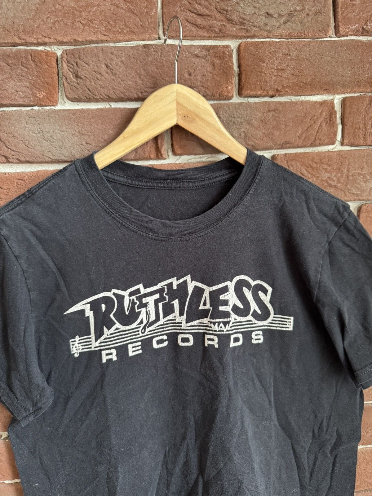 Rap Tees Y2K Ruthless Records Eazy-E Graphic Band Tee Rap Hip Hop S Size US S / EU 44-46 / 1 - 3 Thumbnail