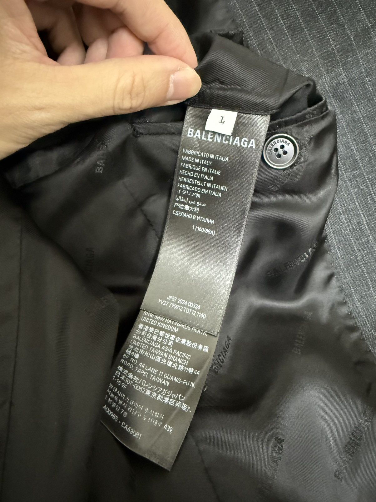 Balenciaga BALENCIAGA CUT AWAY BOXY JACKET Size S / US 4 / IT 40 - 7 Thumbnail