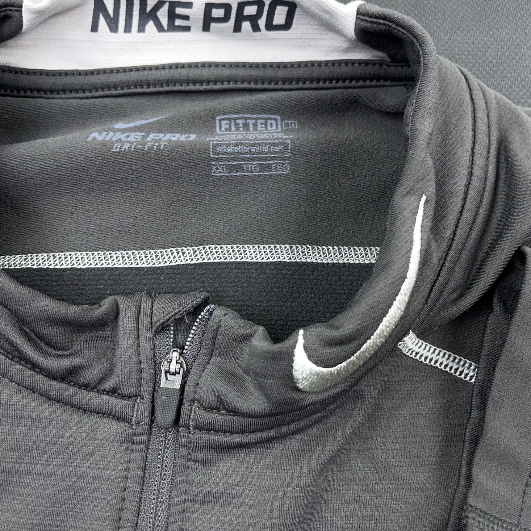 Nike Nike Pro Sweatshirt Men 2XL Gray Pullover 1/4 Zip Dri Fit Size US XXL / EU 58 / 5 - 5 Thumbnail