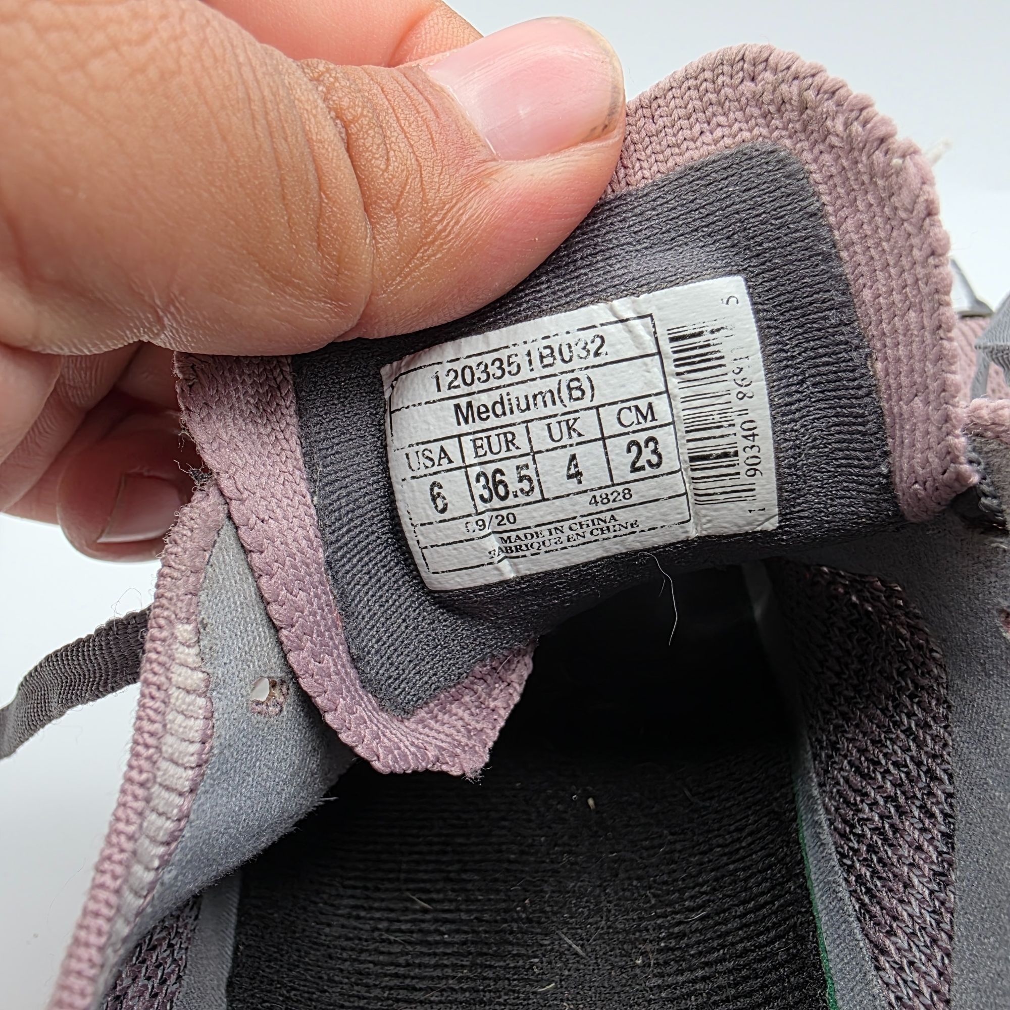 Brooks Brooks Levitate 4 Womens Size 6 Purple Running Shoes Cushion Size US 6 / IT 36 - 6 Thumbnail