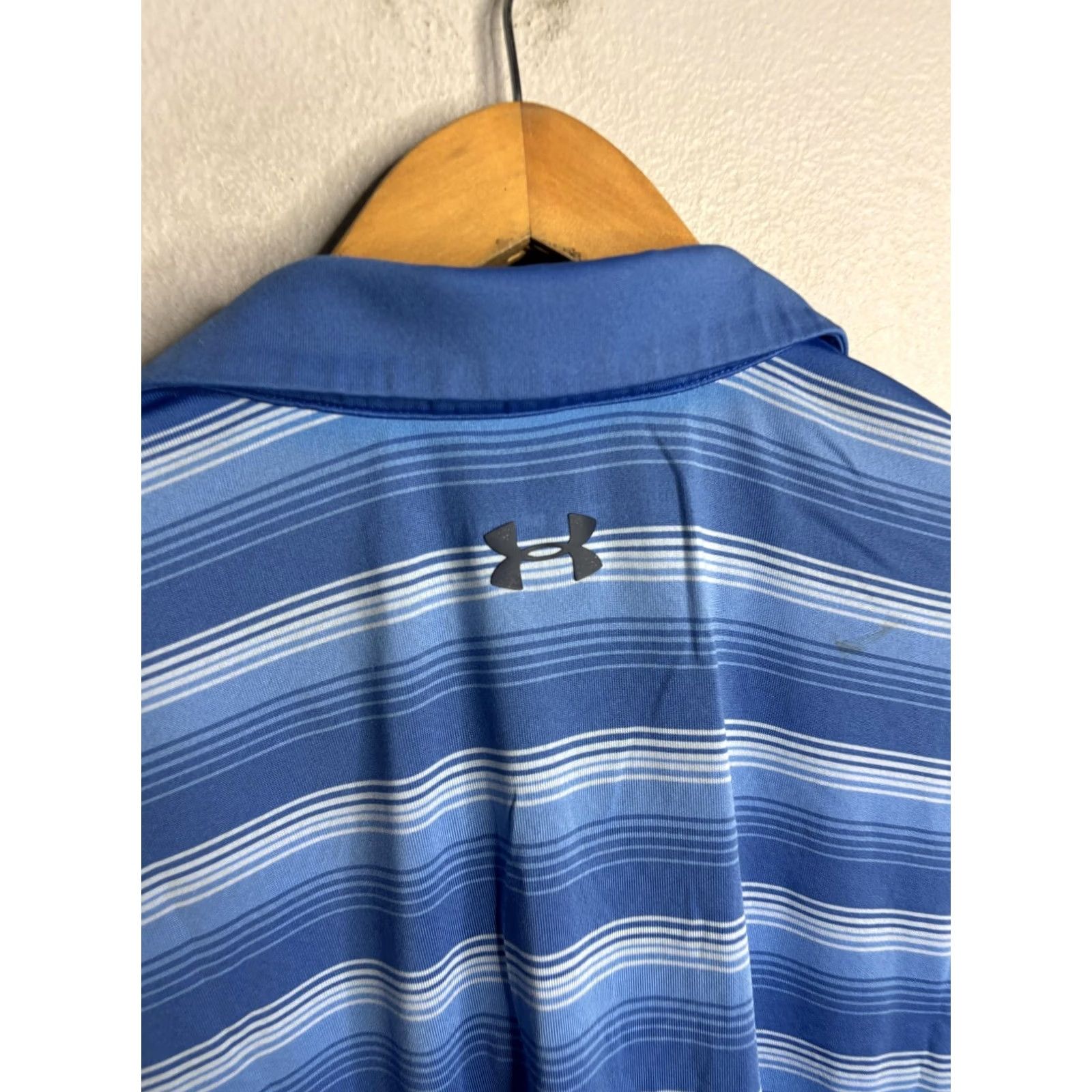 Under Armour Under Armour Polo Shirt Mens 2XL Blue Stripe HeatGear Golf Performance Loose Fit Size US XXL / EU 58 / 5 - 5 Thumbnail