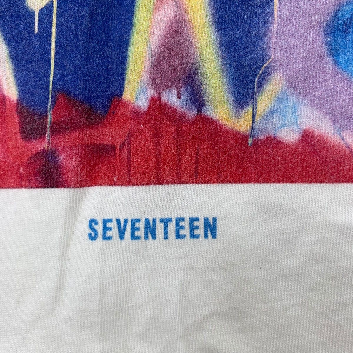 Vintage SEVENTEEN D’FESTA KPOP Idol Boy Band Tee Shirt Top Size S / US 4 / IT 40 - 7 Thumbnail