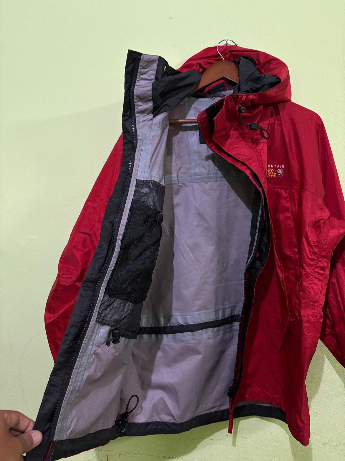 Goretex × Mountain Hardwear Mountain Hardwear Mountain Jacket outdoor activities jacket Size US S / EU 44-46 / 1 - 9 Thumbnail