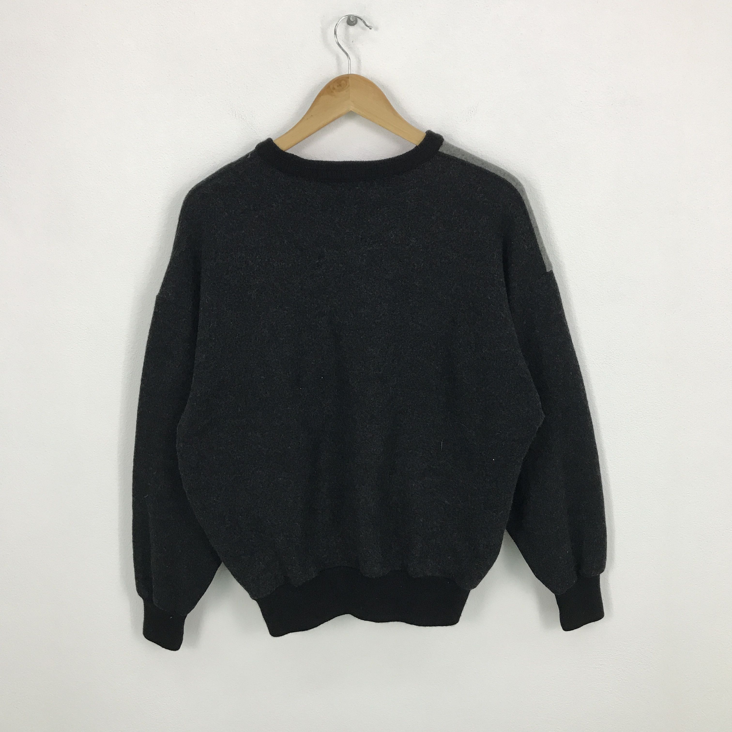 Japanese Brand Vintage via appia tokyo sweatshirts Size US L / EU 52-54 / 3 - 2 Thumbnail
