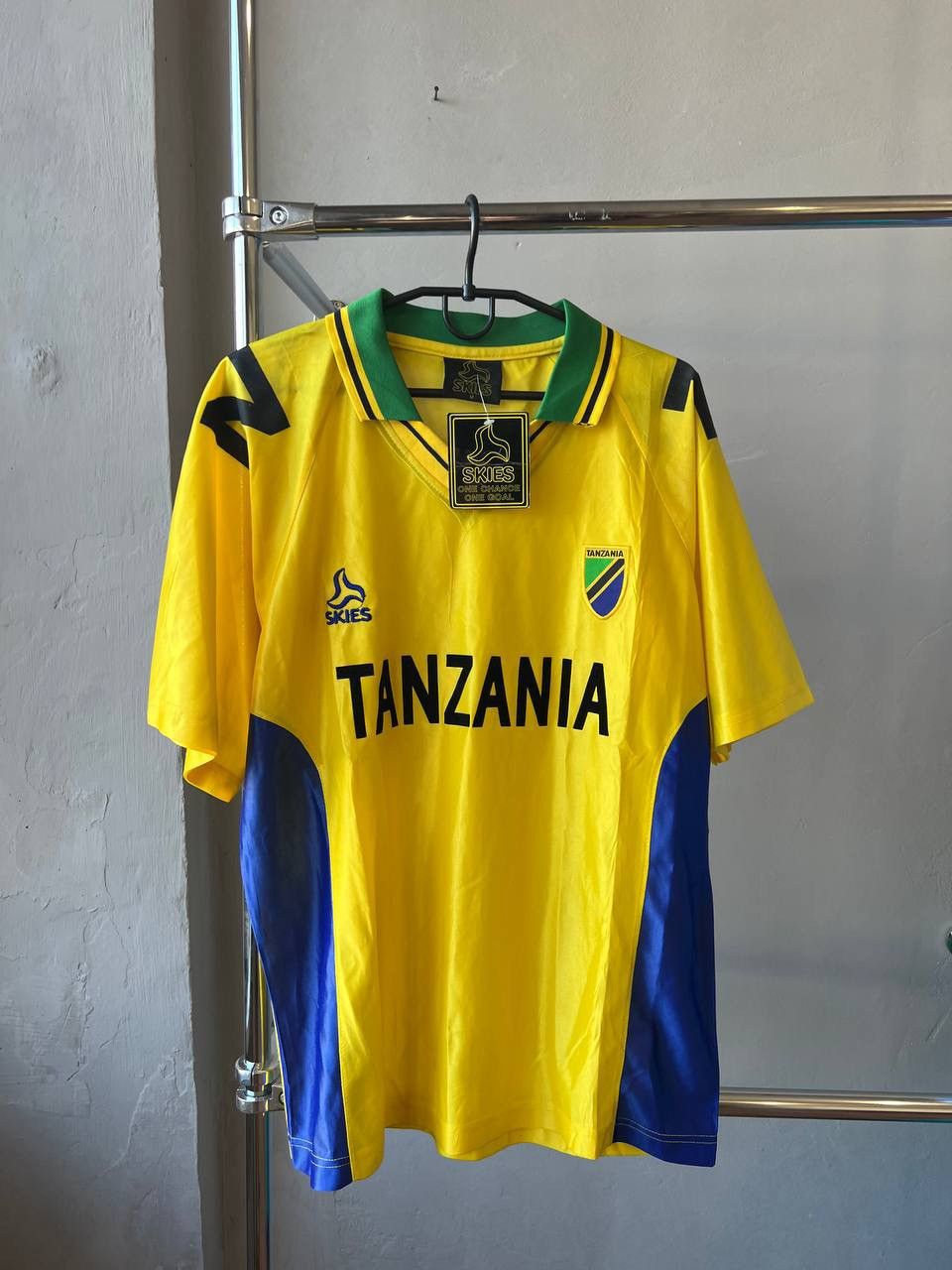 Vintage NEW! 2003/06 TANZANIA TEAM AWAY SOCCER FOOTBALL JERSEY SKIES Size US M / EU 48-50 / 2 - 2 Thumbnail