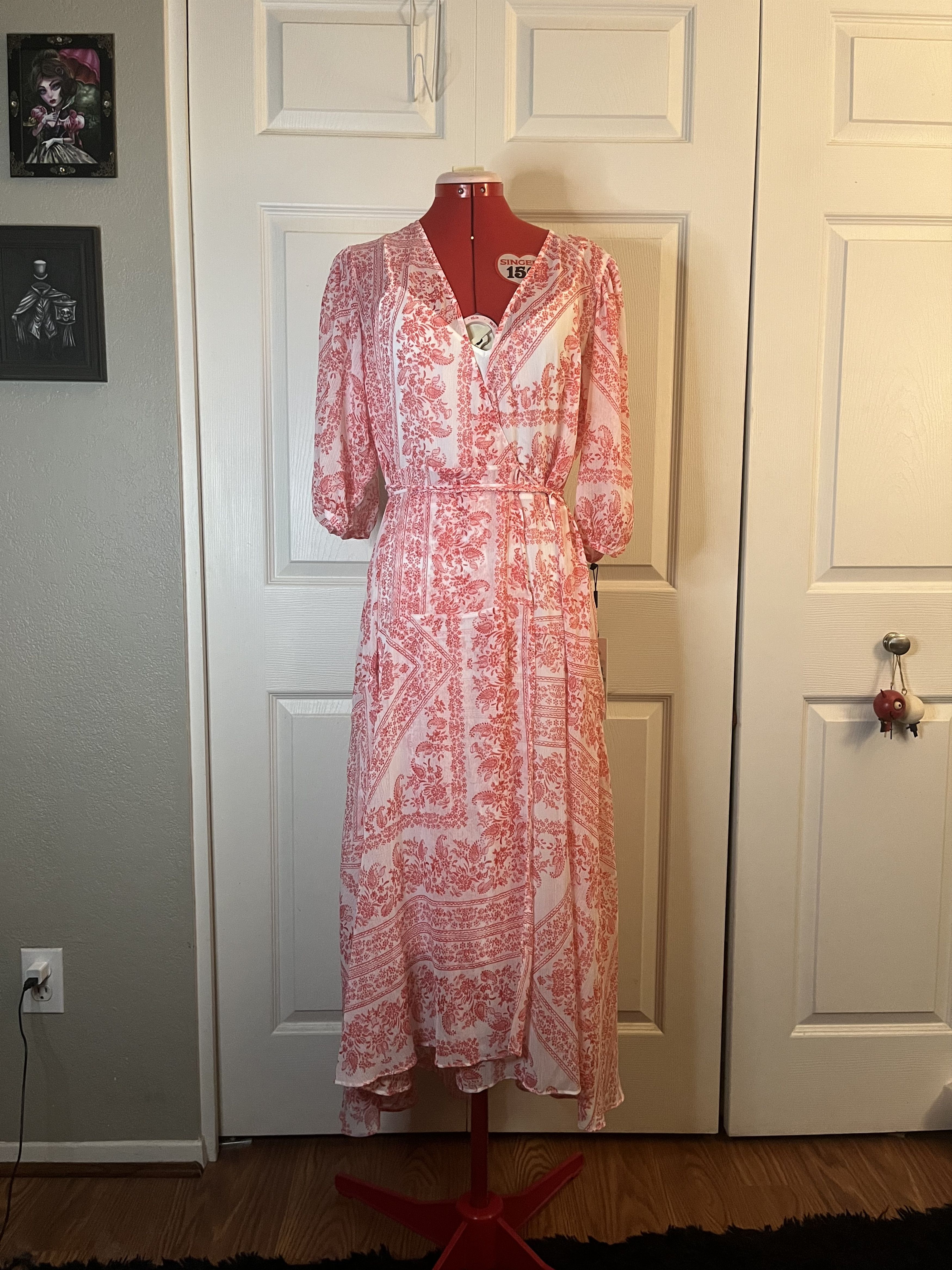 Calvin Klein NWT Calvin Klein Chiffon Wrap Dress size 12 Size XL / US 12-14 / IT 48-50 - 1 Thumbnail