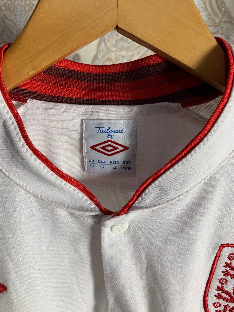 VINTAGE UMBRO ENGLAND LONG SLEEVE SOCCER JERSEY Y2K RARE 90s