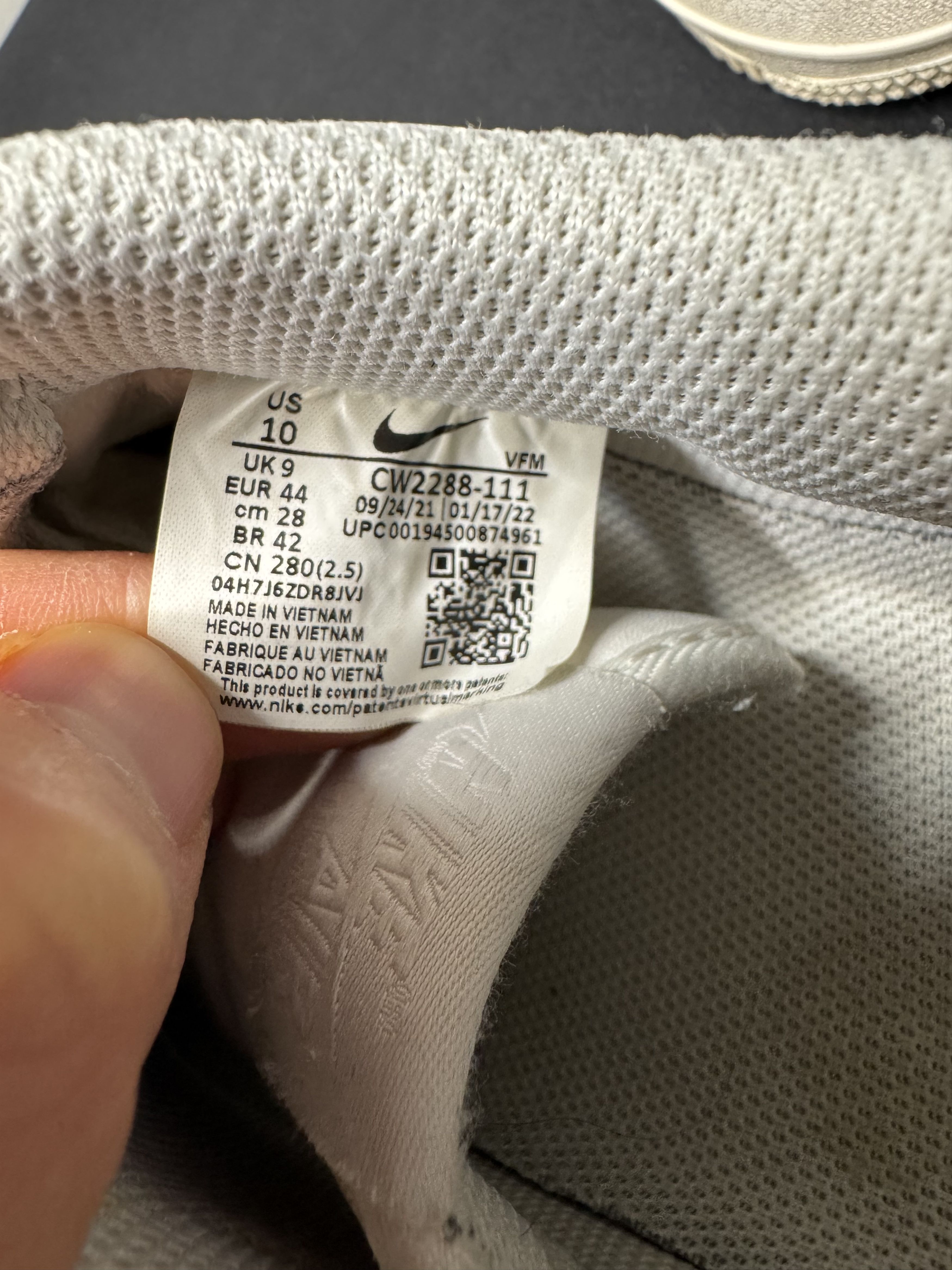 Nike Nike Air Force 1 Size US 10 / EU 43 - 6 Thumbnail