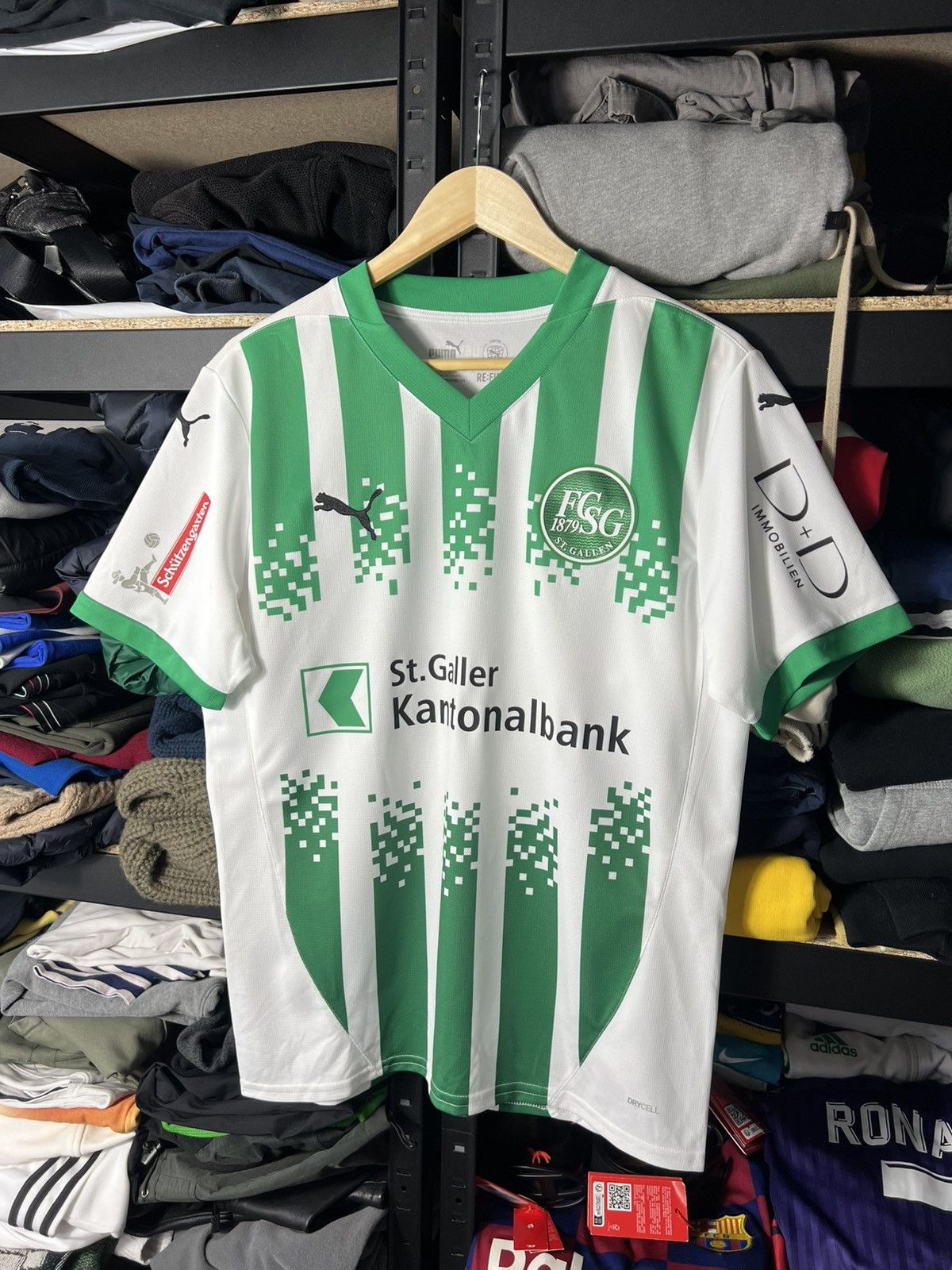 Puma Puma FC St. Gallen 1879 Football Jersey T-Shirt Dani #10 Size US M / EU 48-50 / 2 - 3 Thumbnail