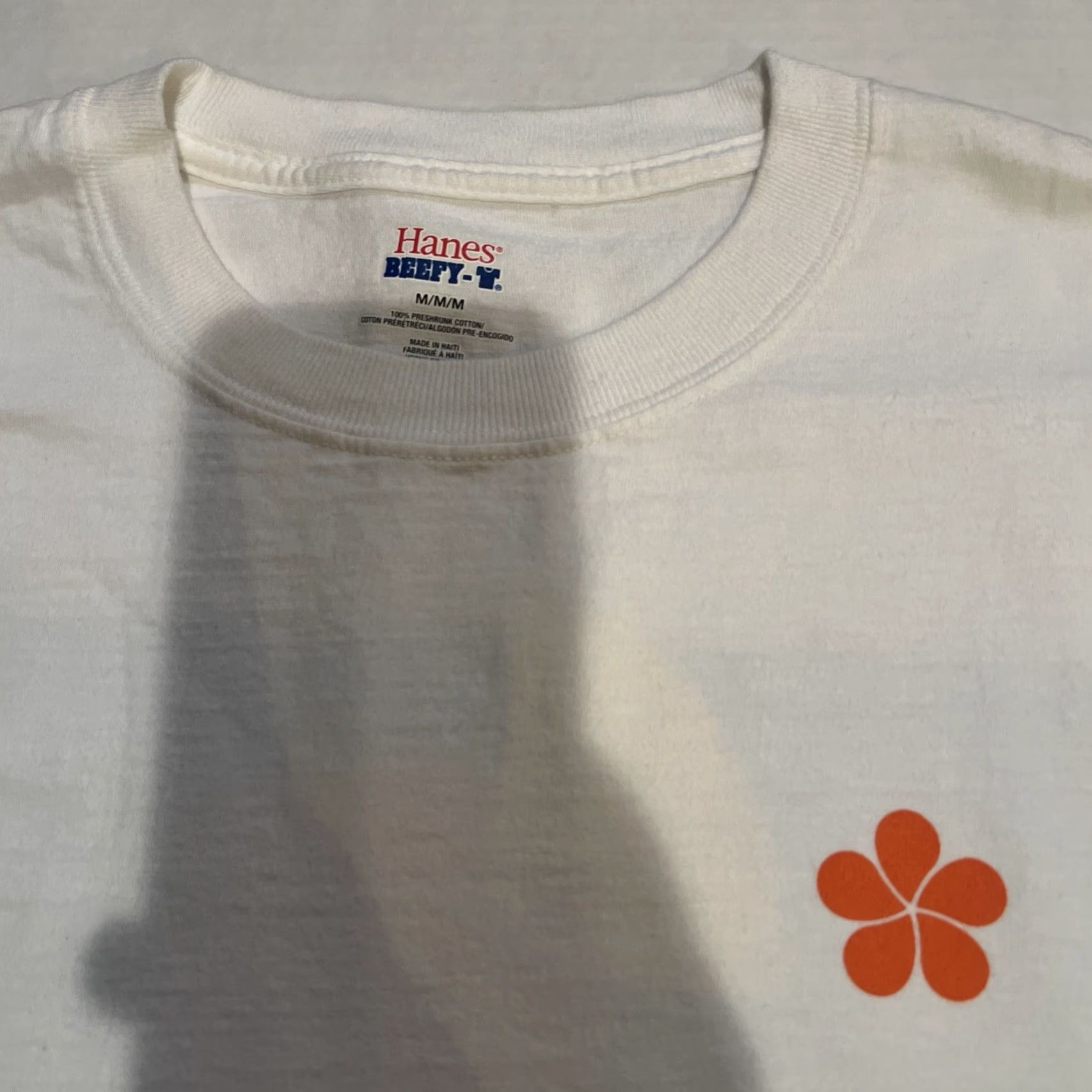 Hanes Mauna Kea Hotel Orange Flower Logo L/S Shirt Adult Medium White Hanes Shirt Logo Graphic Print Surfer Retro Men Women Size US M / EU 48-50 / 2 - 5 Thumbnail