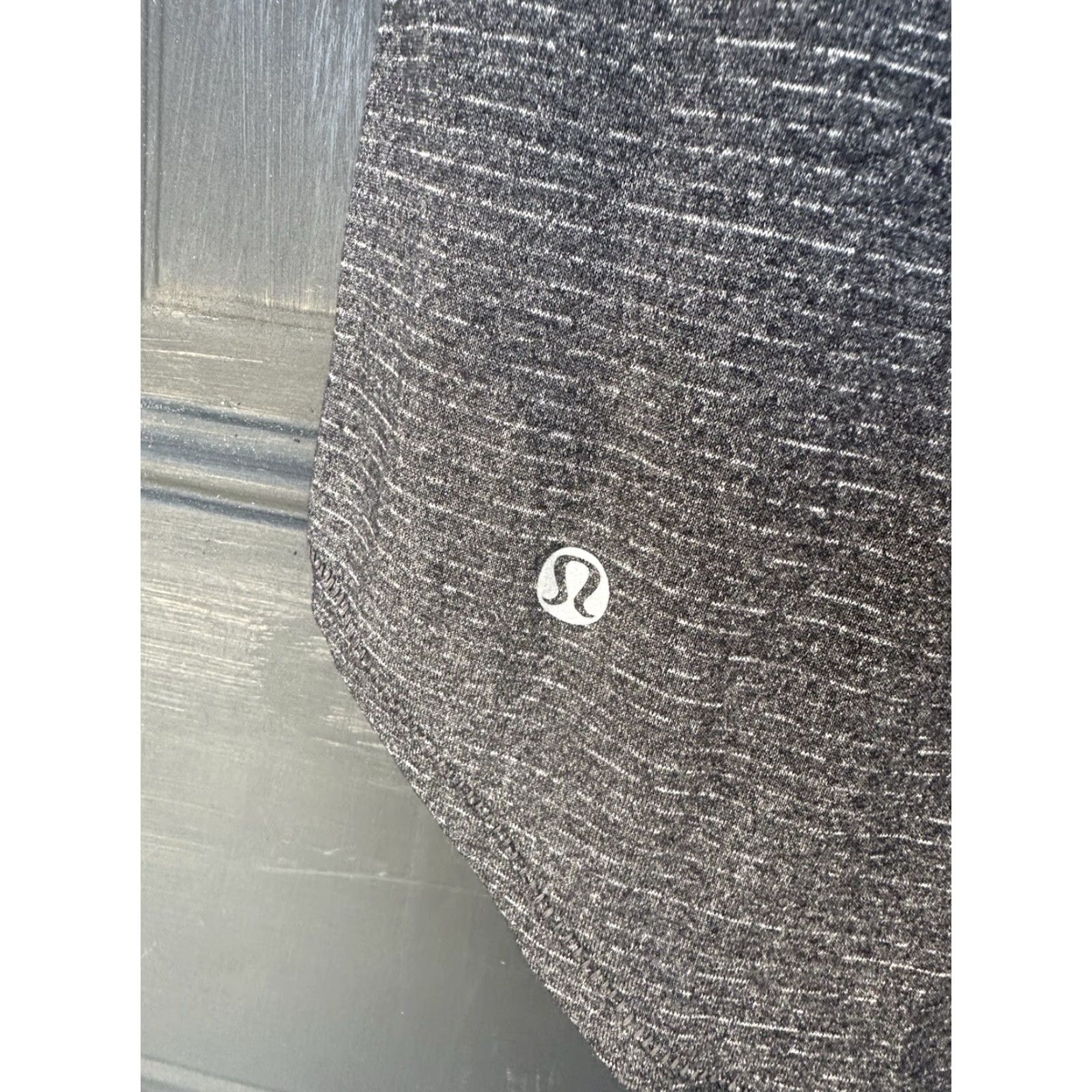 Lululemon Lululemon Shirt Women Short Sleeve Size 6 Charcoal Pullover Breathable Lightweight Stretch Airy Activewear Shirt Size M / US 6-8 / IT 42-44 - 5 Thumbnail