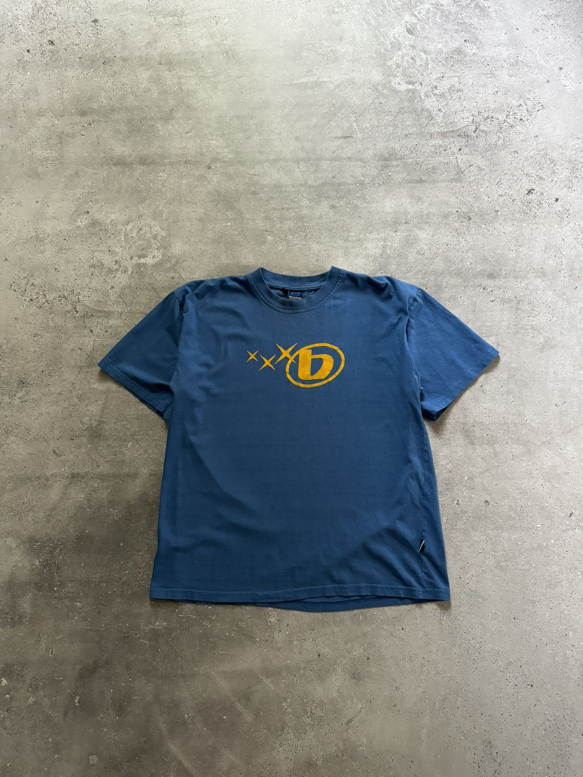 Billabong × Vintage Vintage Y2K Billabong Boarding Skate Blue T-Shirt Size US S / EU 44-46 / 1 - 1 Thumbnail