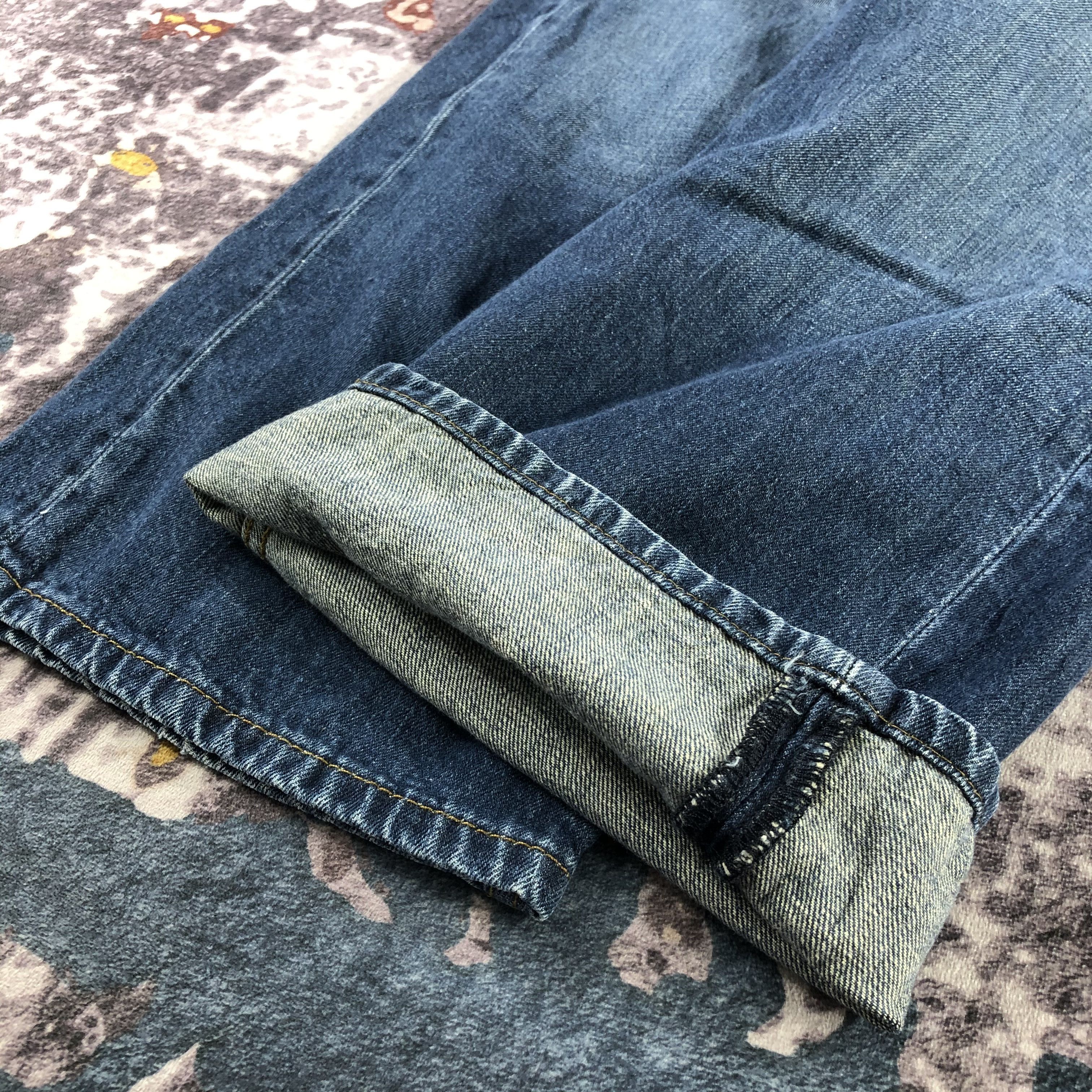 Levi's × Vintage Vintage Blue Wash Levis 569 Jeans-JM3069 Size US 37 - 7 Thumbnail