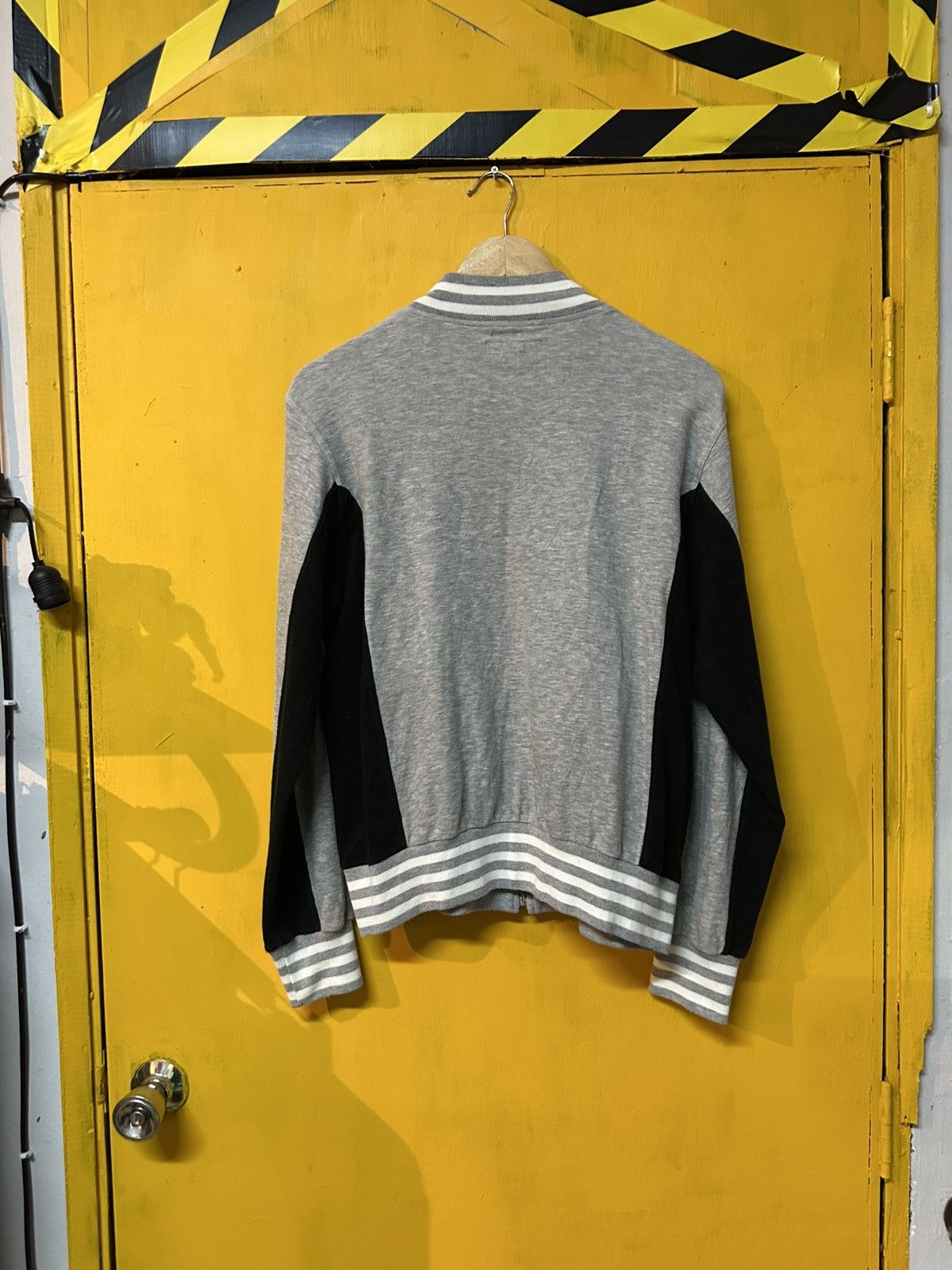 Katharine Hamnett London Authentic Katharine Hamnett Classic Athletic Sweater Size US M / EU 48-50 / 2 - 2 Thumbnail