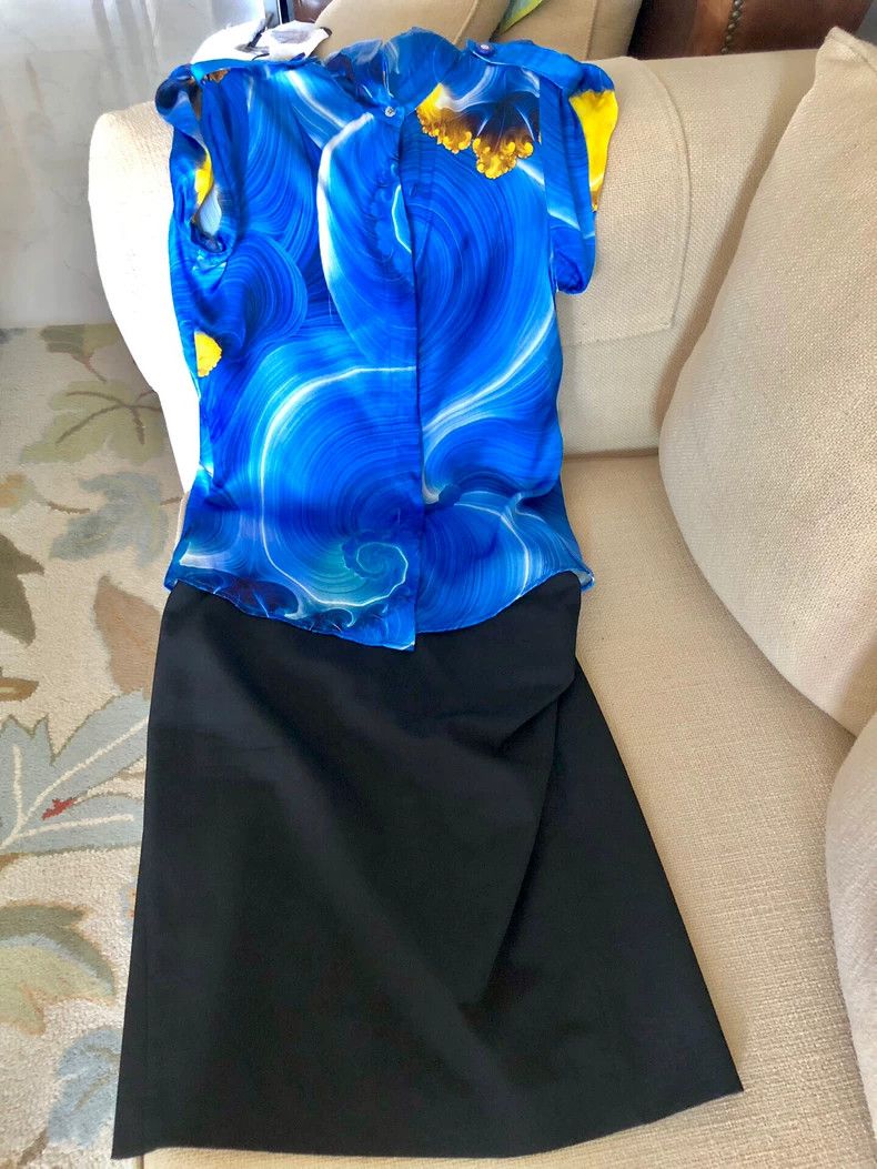 Versace Versace Silk sleeveless top Size L / US 10 / IT 46 - 1 Thumbnail
