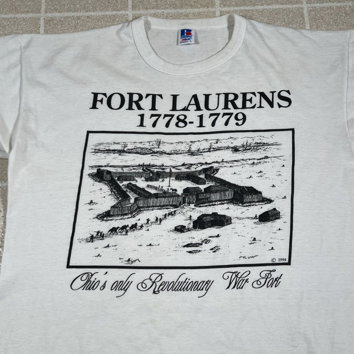 Russell Athletic Vtg 90s Russell Athletic Made In USA Fort Laurens Tshirt Size US L / EU 52-54 / 3 - 2 Thumbnail